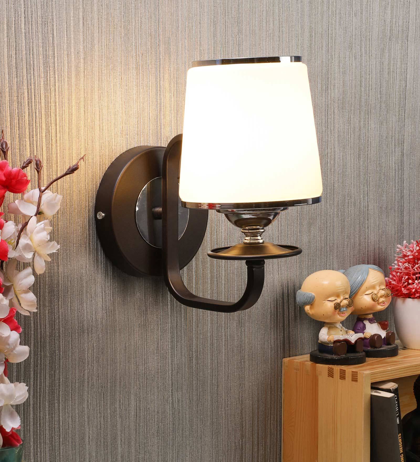Delmas Metal Novelty Wall Light (Brown)