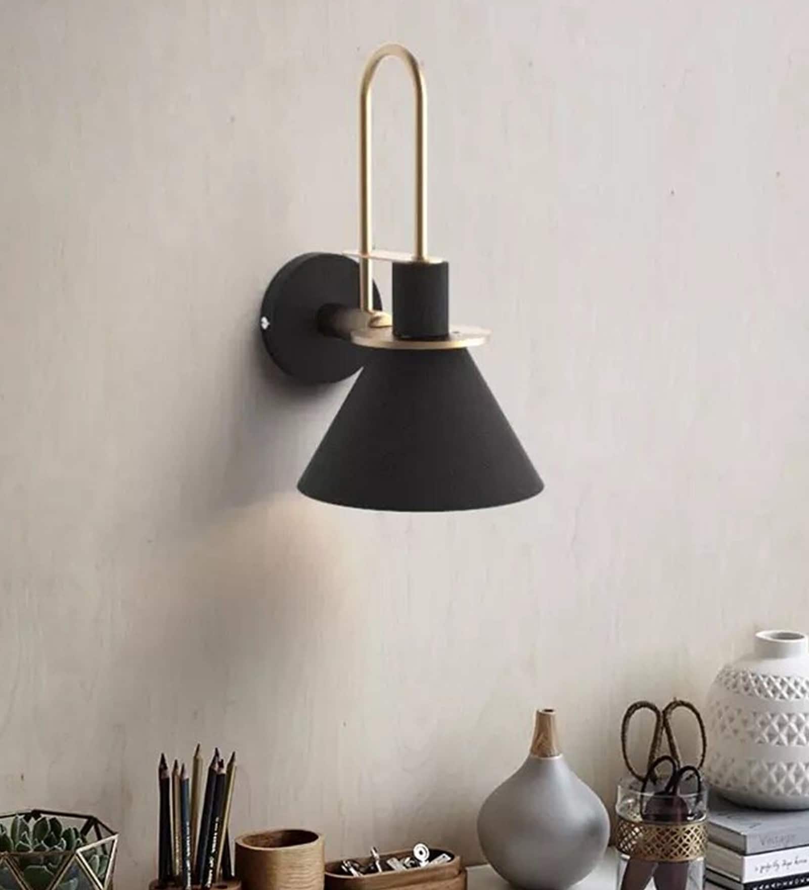 Honor Black Metal Wall Light