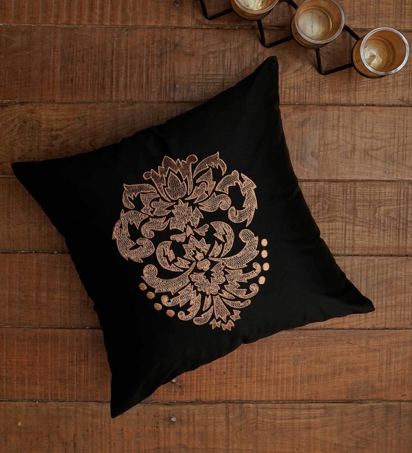 Black Traditional Polyester Blend 16 x 16 Inch Cushion Cover
