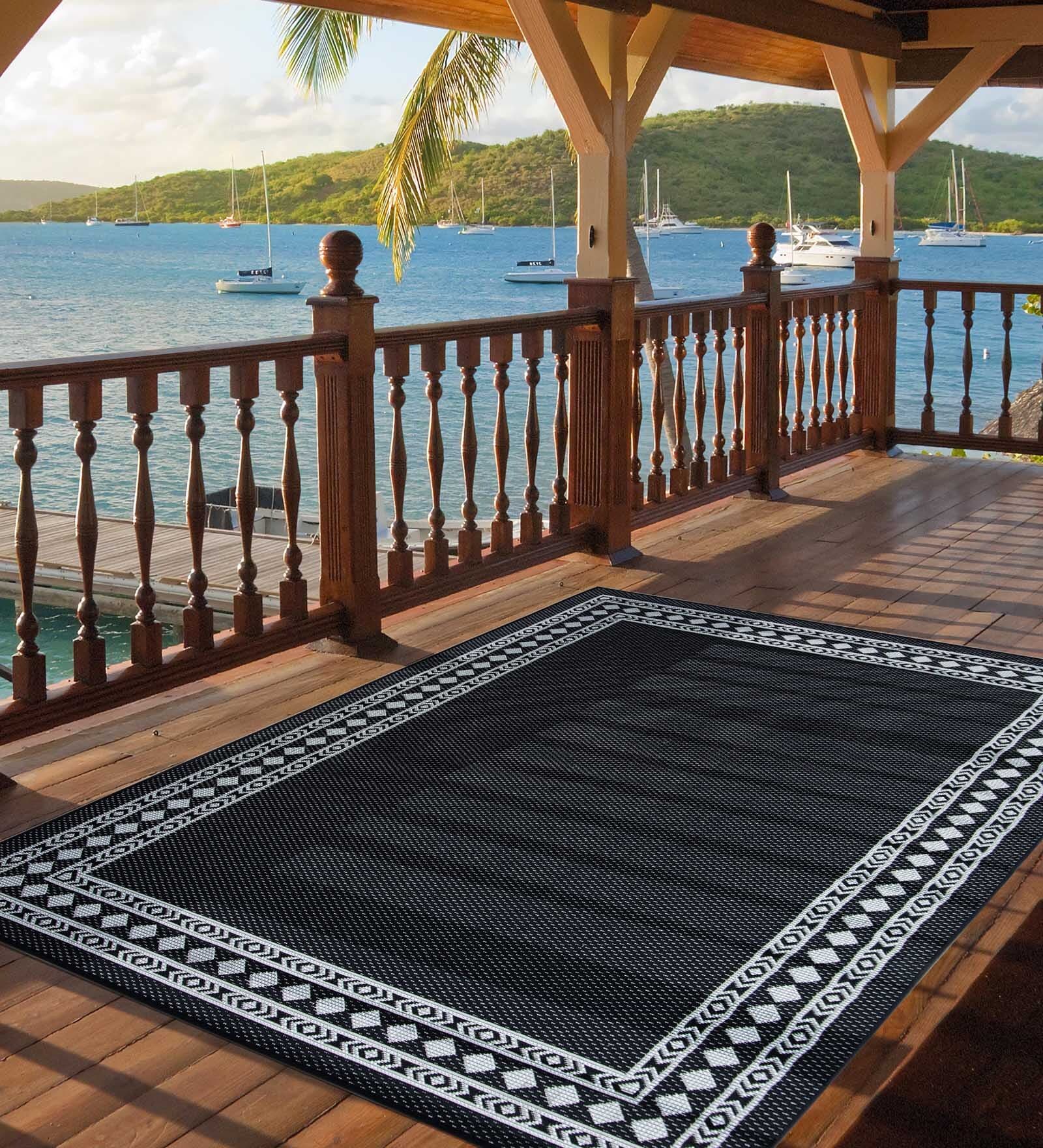 Black Persian Polypropylene 8 ft x 10 ft Machine Made Carpet