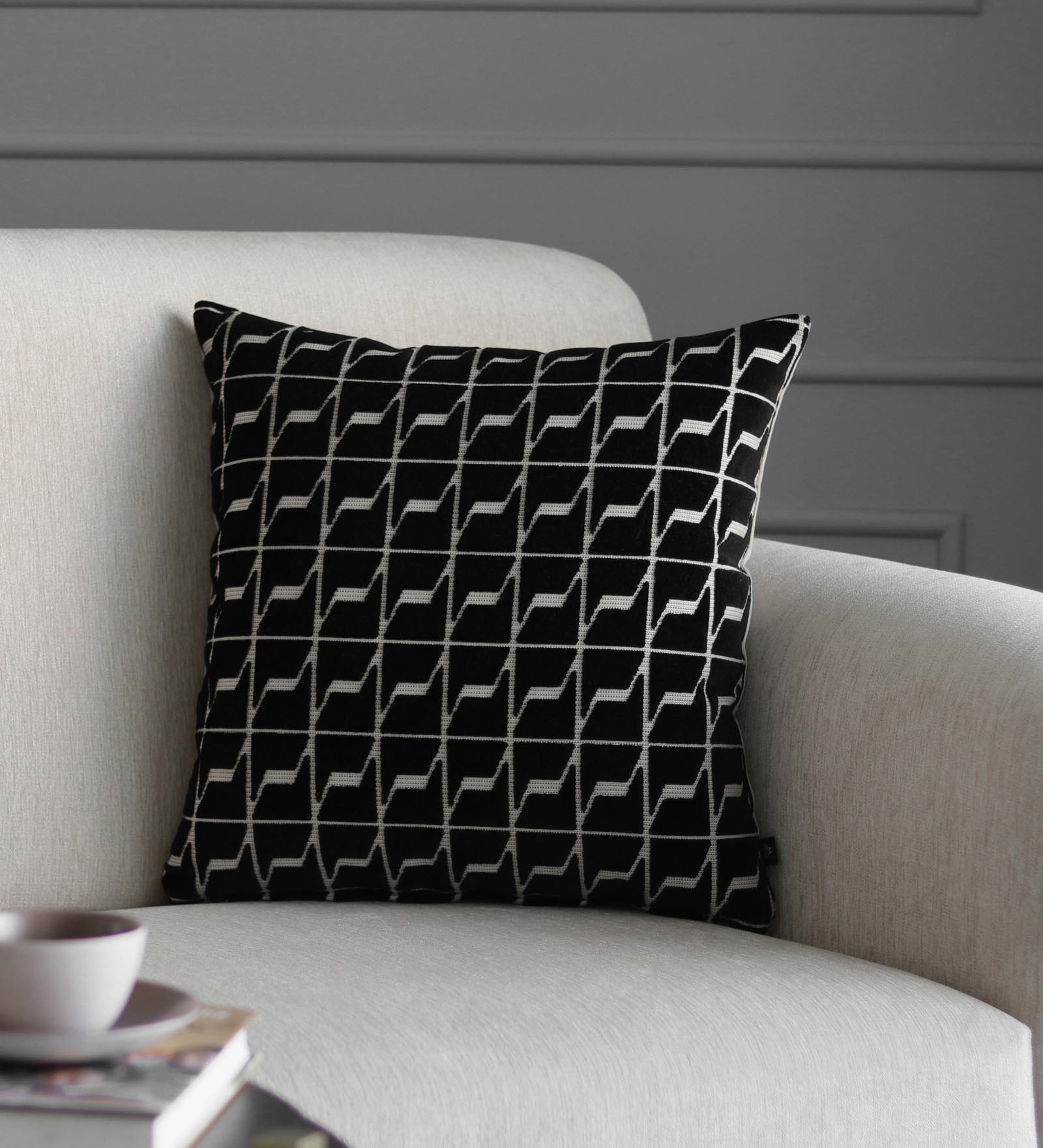 Black Geometric Poly Viscose 16 x 16 Inches Cushion Cover