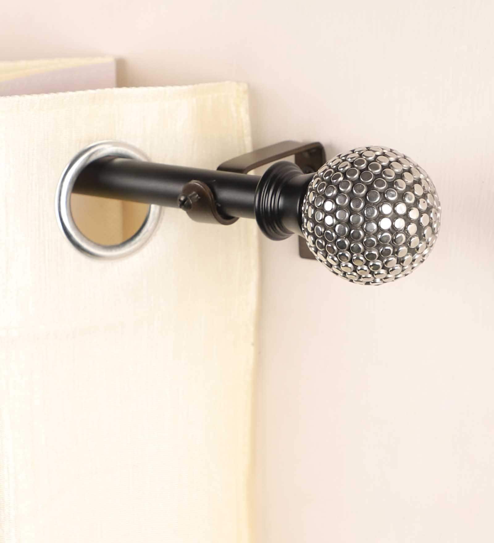 Black Powder Coated Iron Curtain Rod (84 to 144 Inches) With Bracket