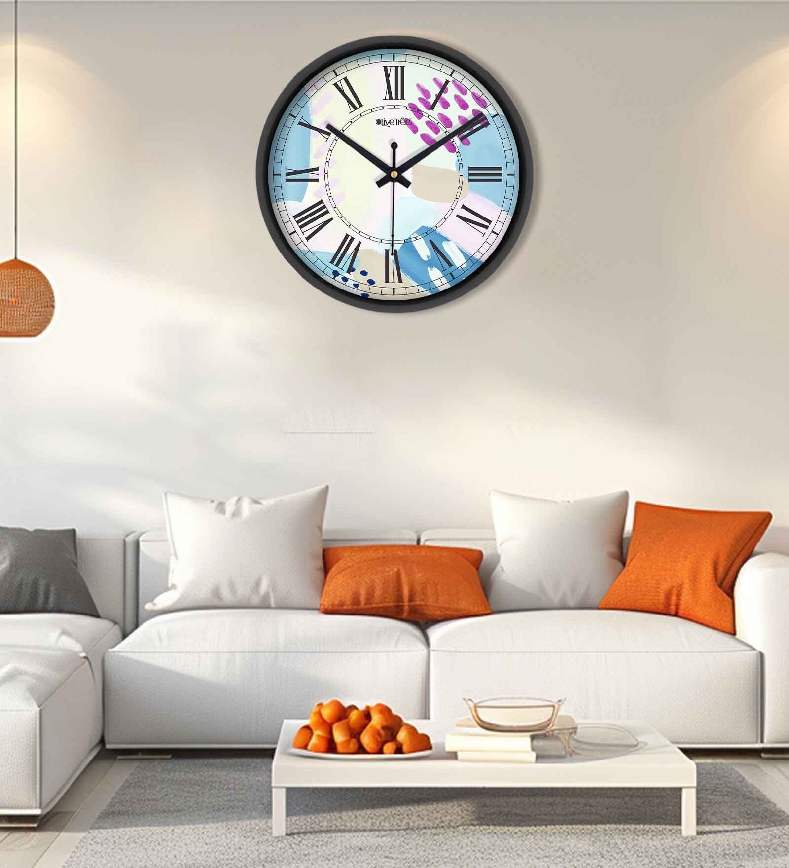 Black Round 8 Inches Plastic Table Clock