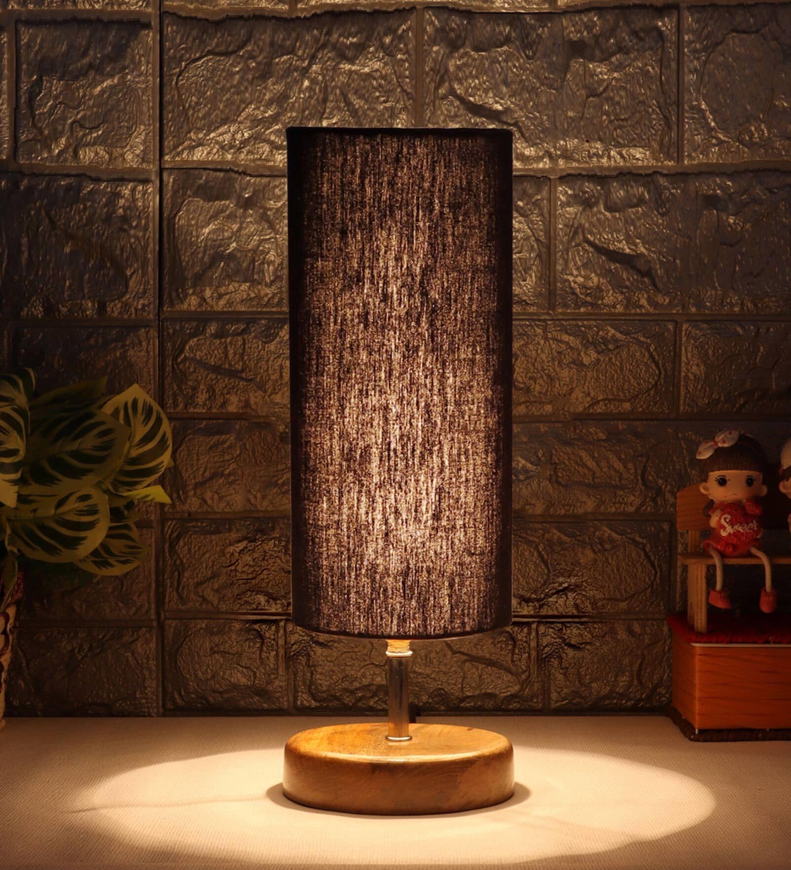 Lucca Black Cottan Fabric Shade Table Lamp With Wood Base