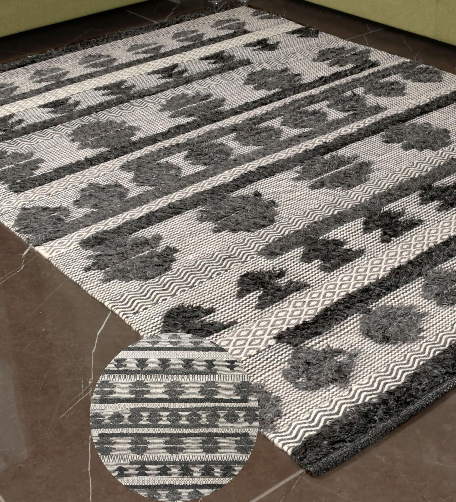 Black Shag Wool Hand Woven Carpet