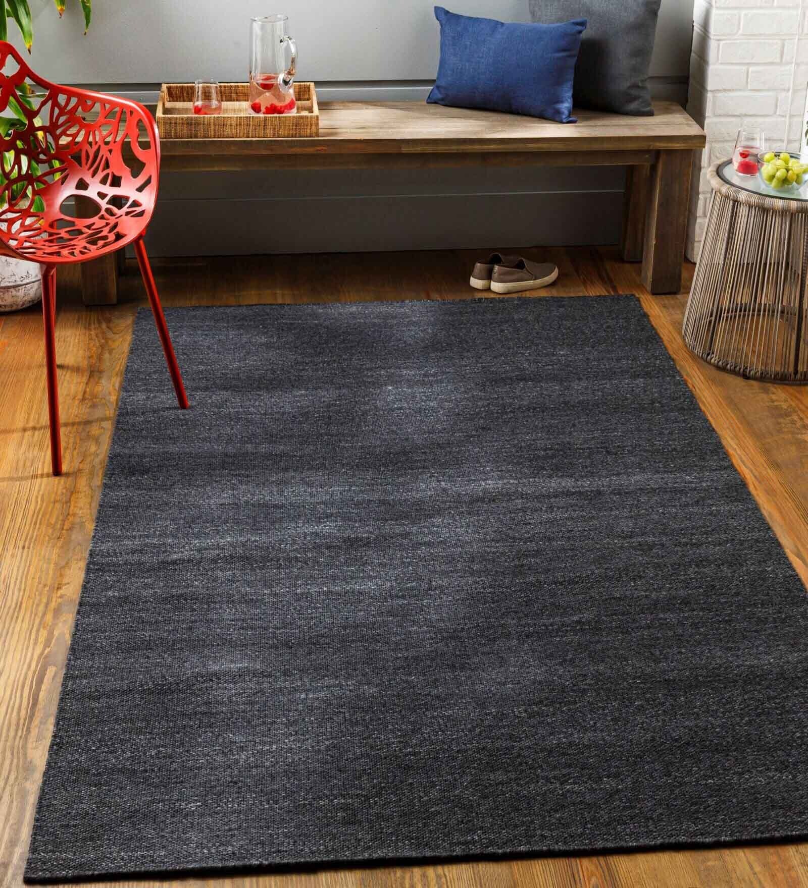 Black Solid Pet Yarn 8 ft x 10 ft Hand Woven Carpet