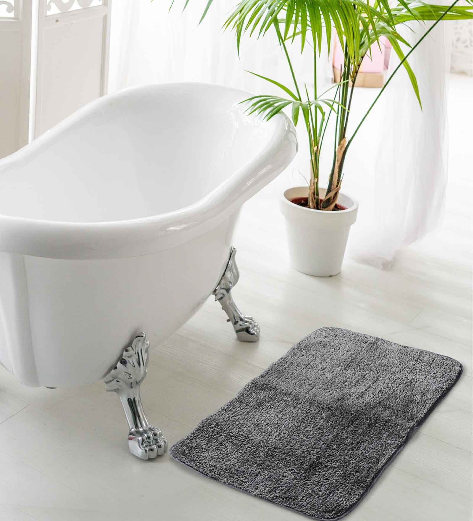 Black Solid Polysterene 27.5x20 Inches Max Absorbant Bath Mat
