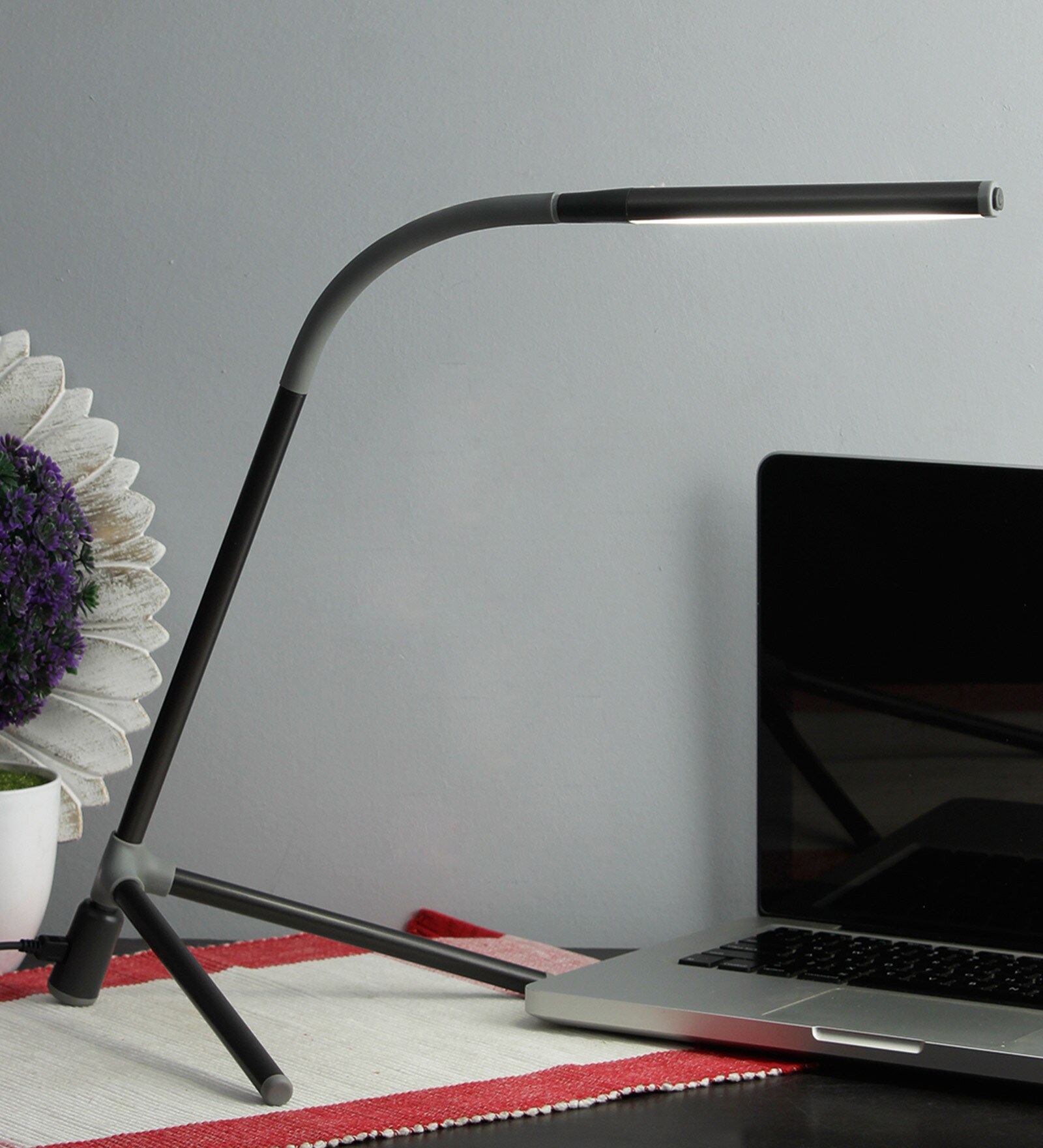 Black Study Lamp with Plastic Base