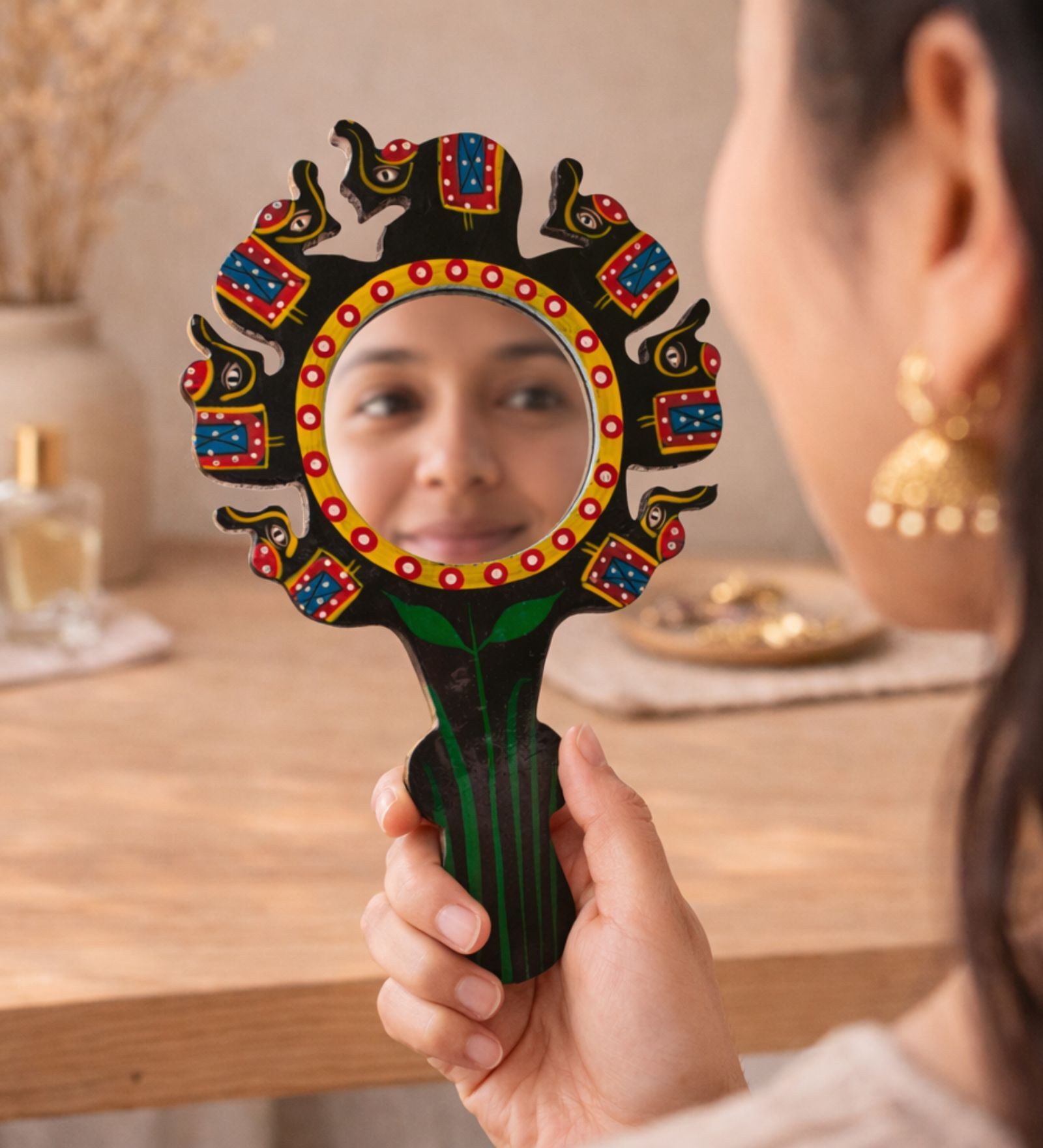 Black Wooden Hand Held  Face Mirror