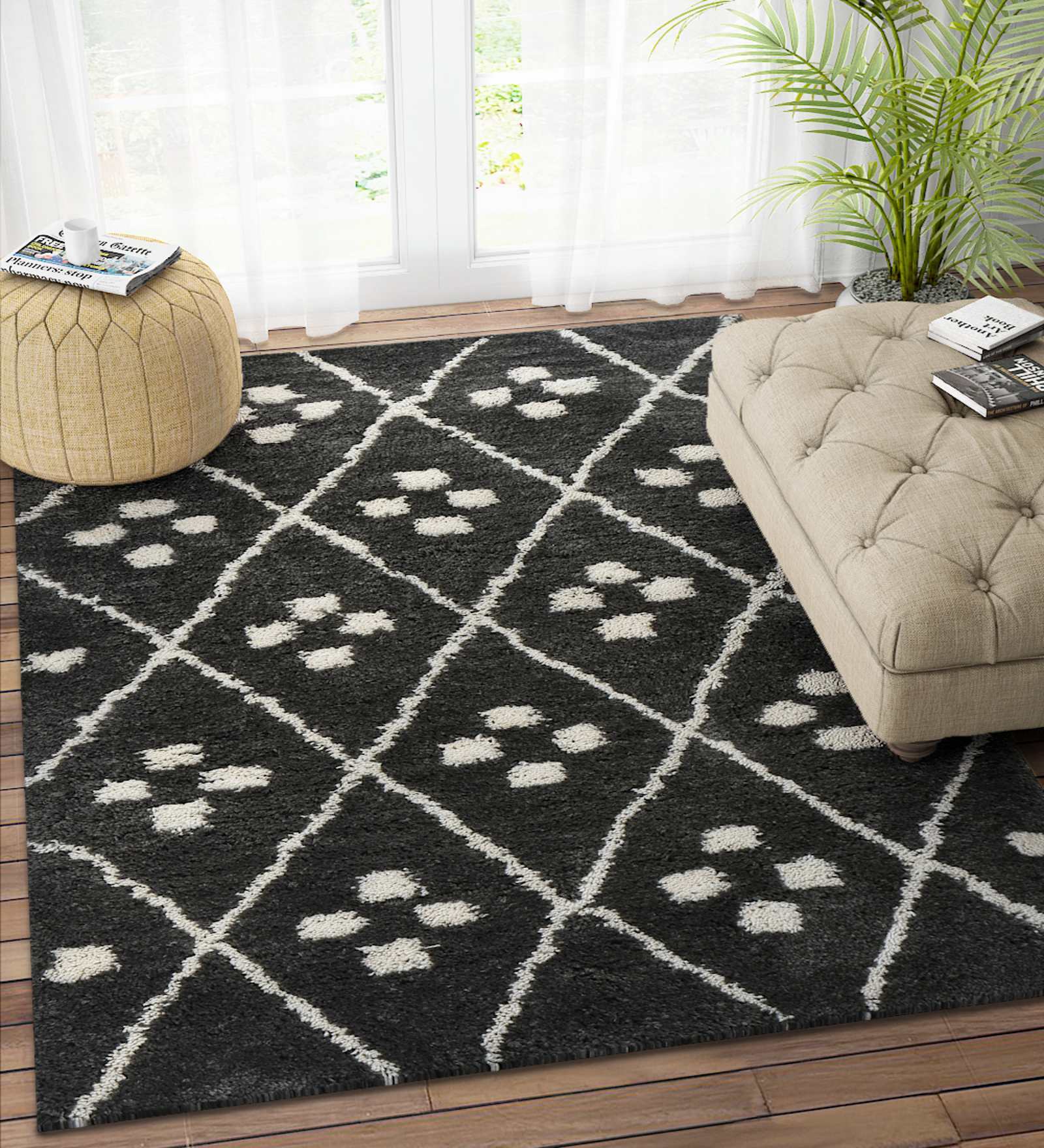Black Geometric Wool 3 ft x 5 ft Hand Tufted Carpet