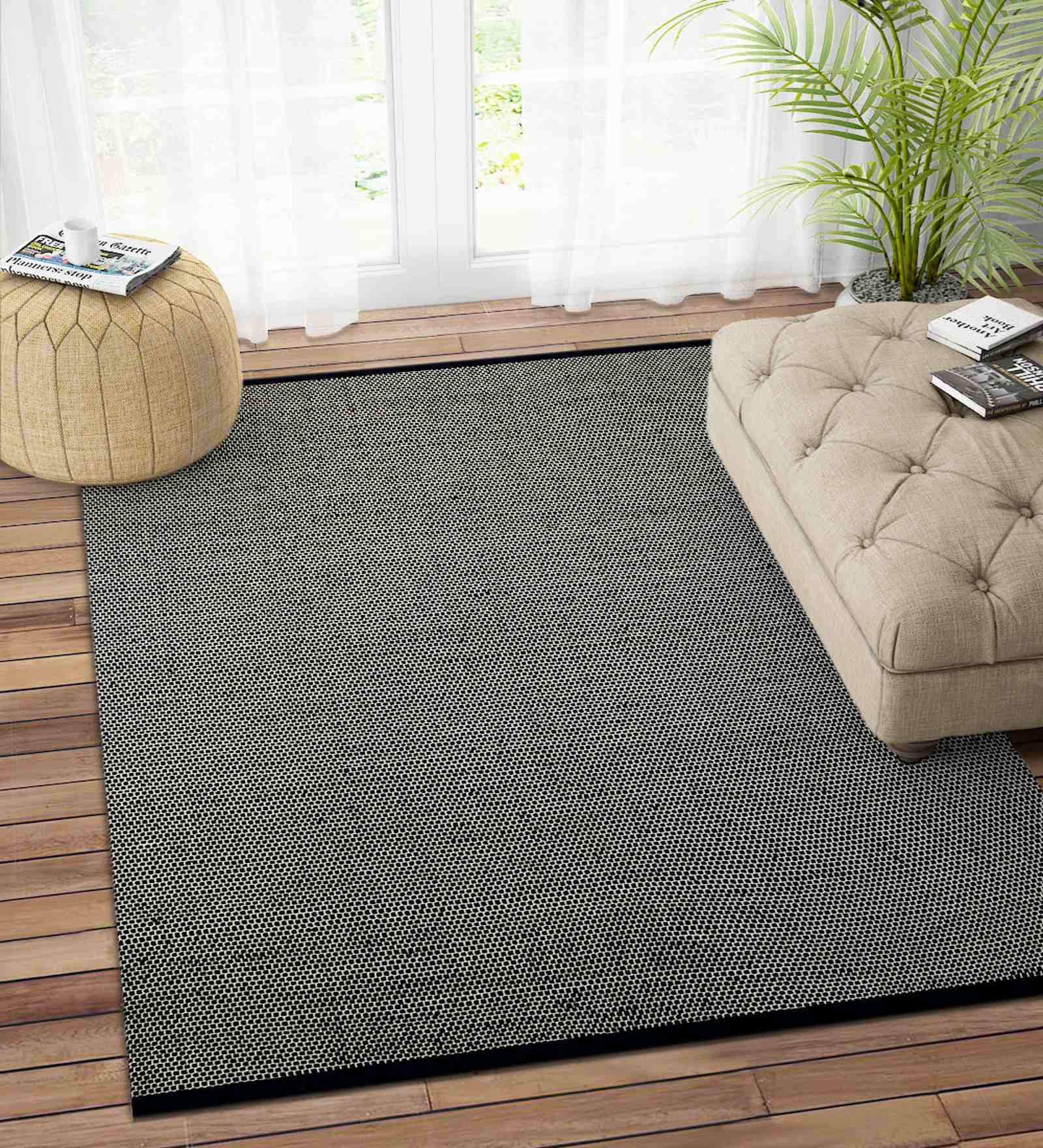 Black Wool 4.6 X 6.6 ft Hand Woven Dhurrie