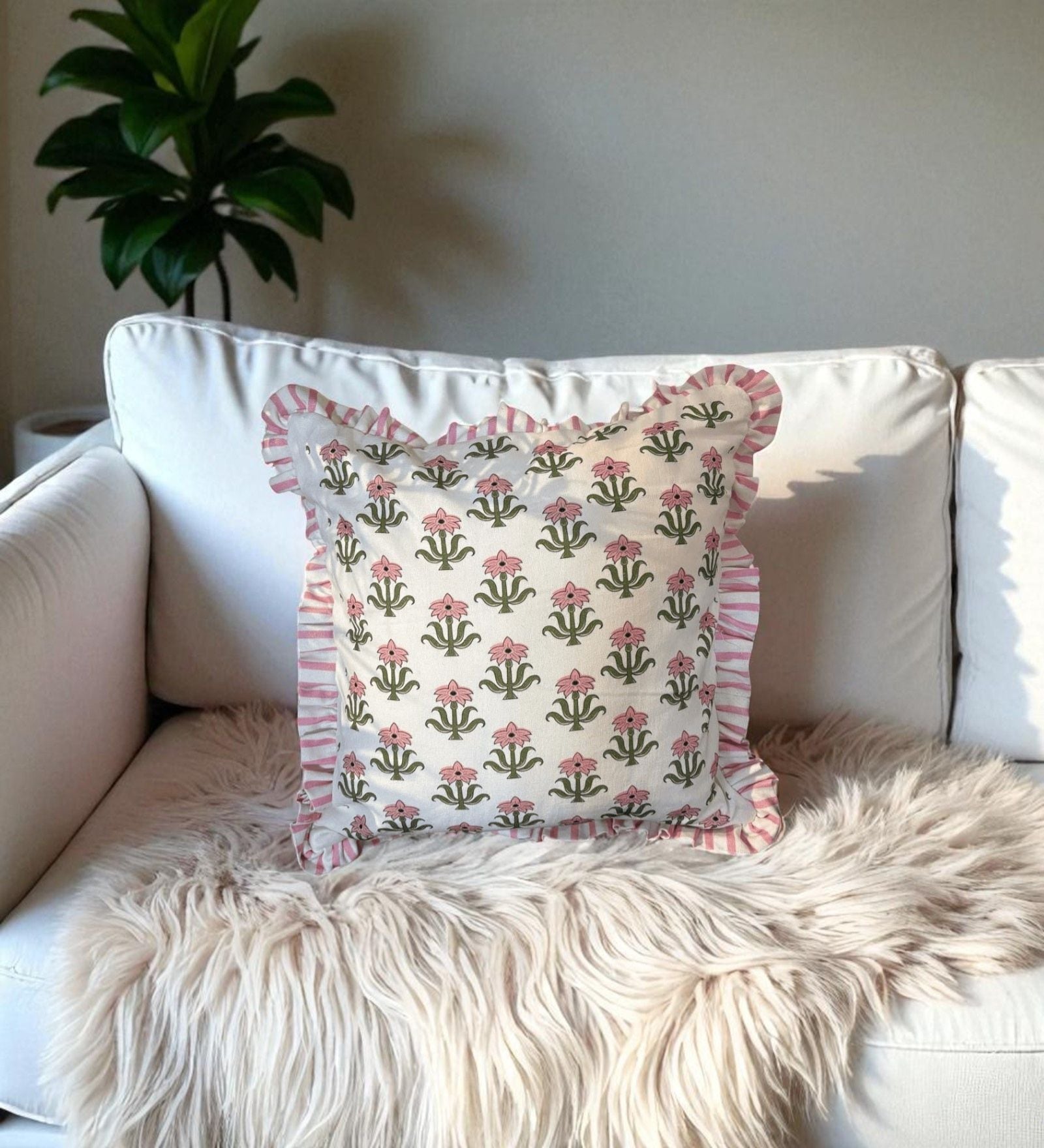 WhiteFloral  Floral Cotton Ruffle 18x18 inches Cushion Cover