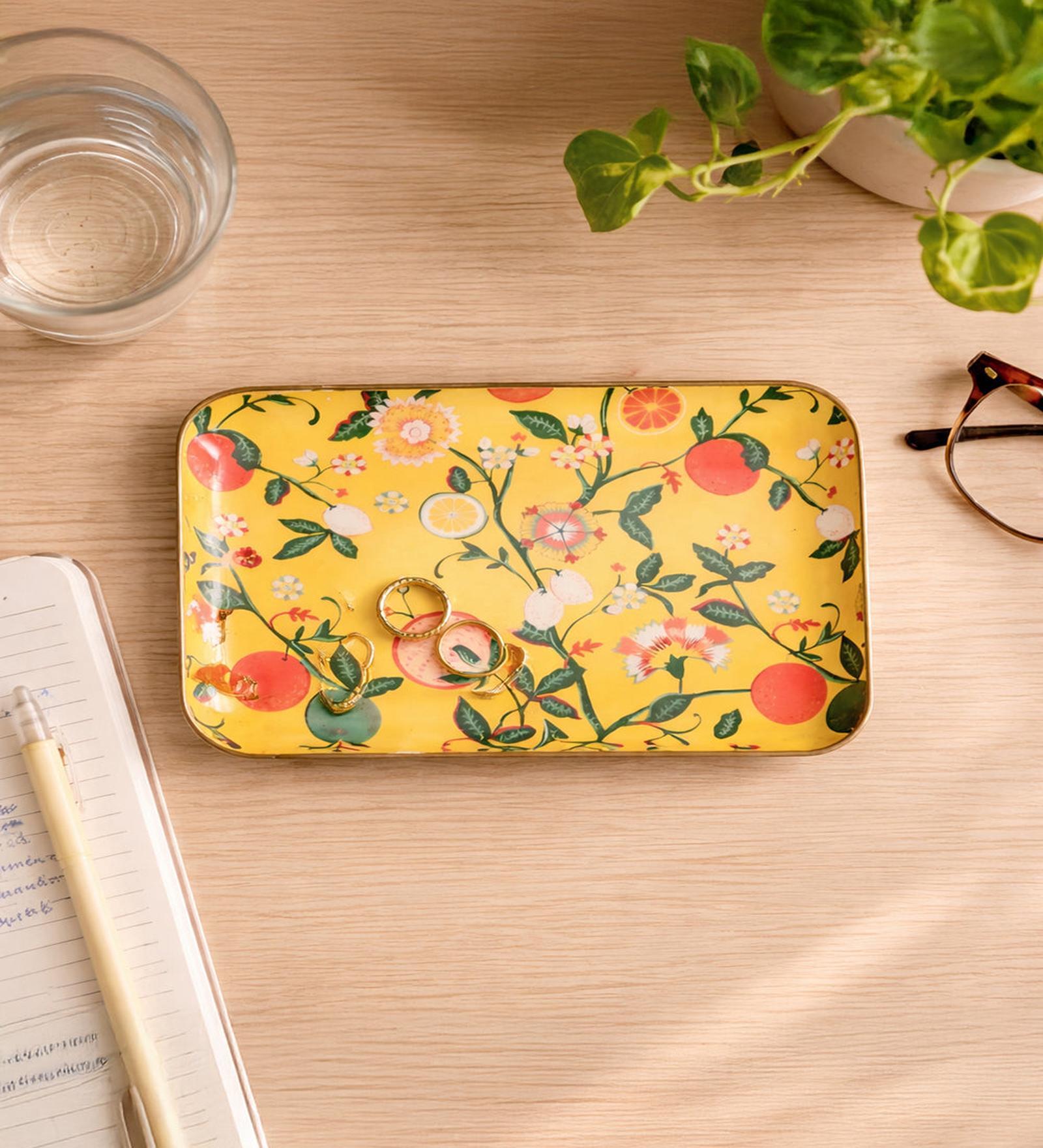 Bloom Trinket Tray (Large), 8 x 10cm