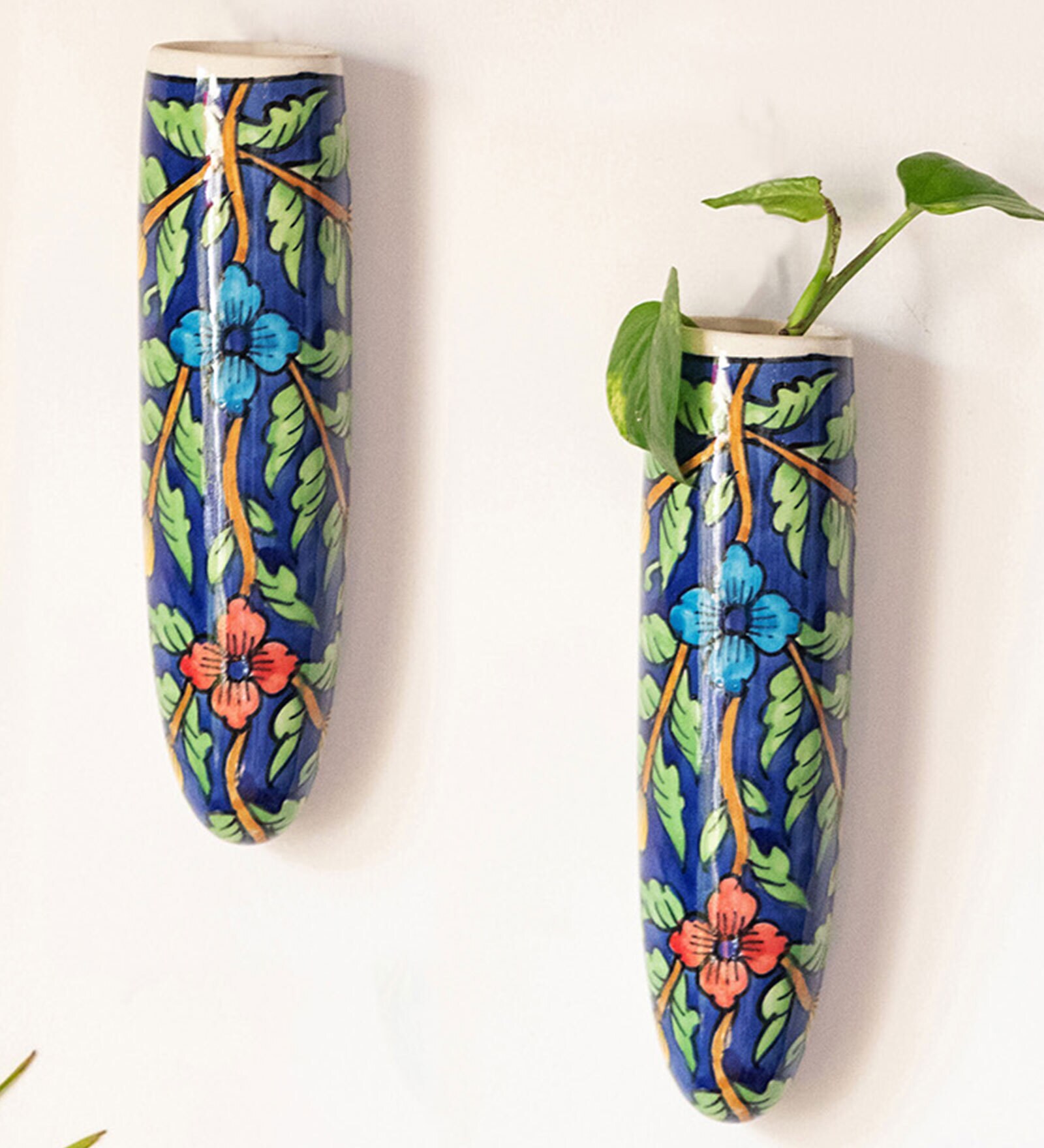 Blooming Blossoms (Set of 2) Ceramic Wall Planter Pot