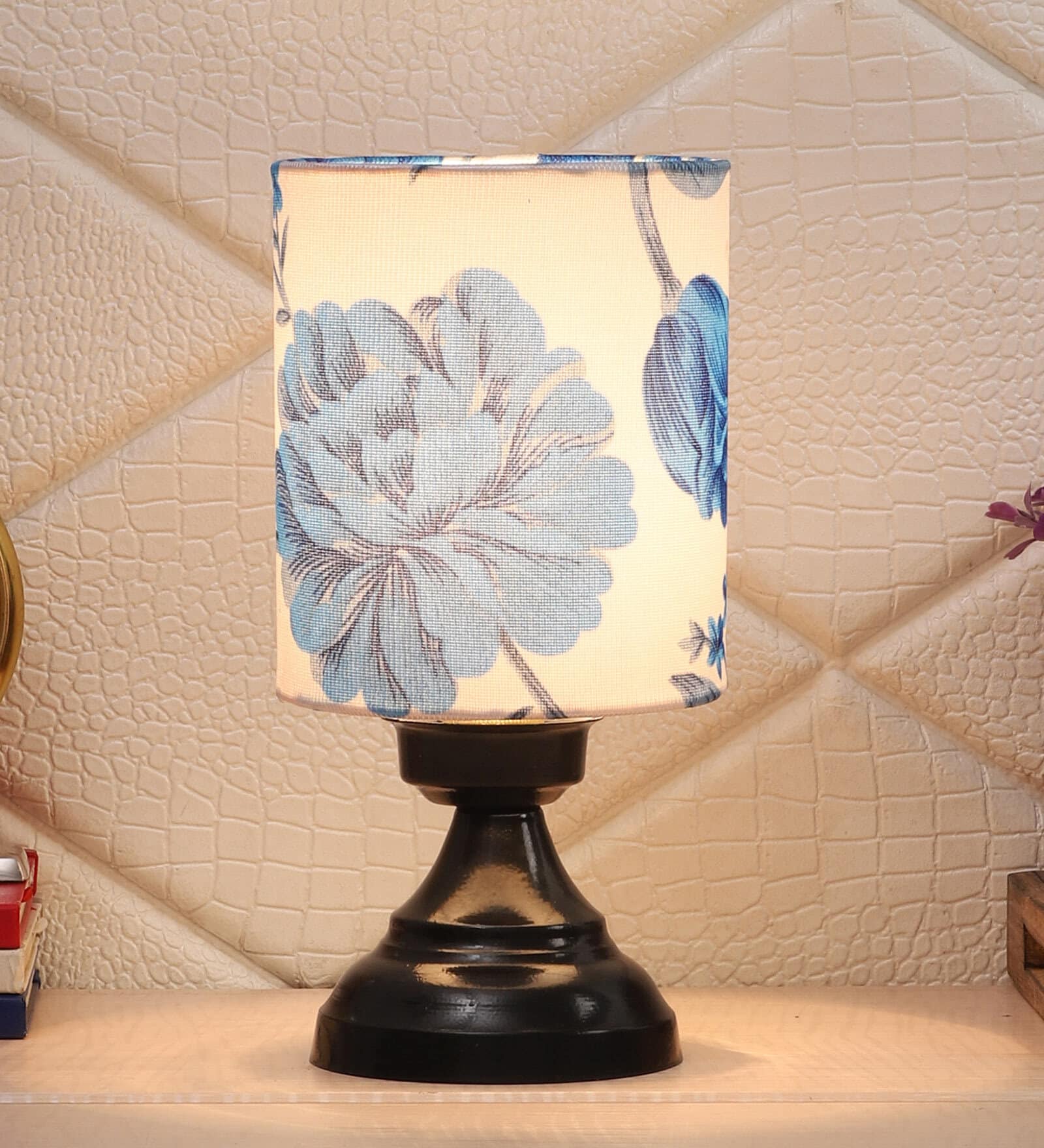 Blue & White Shade Table Lamp With Black Metal Base