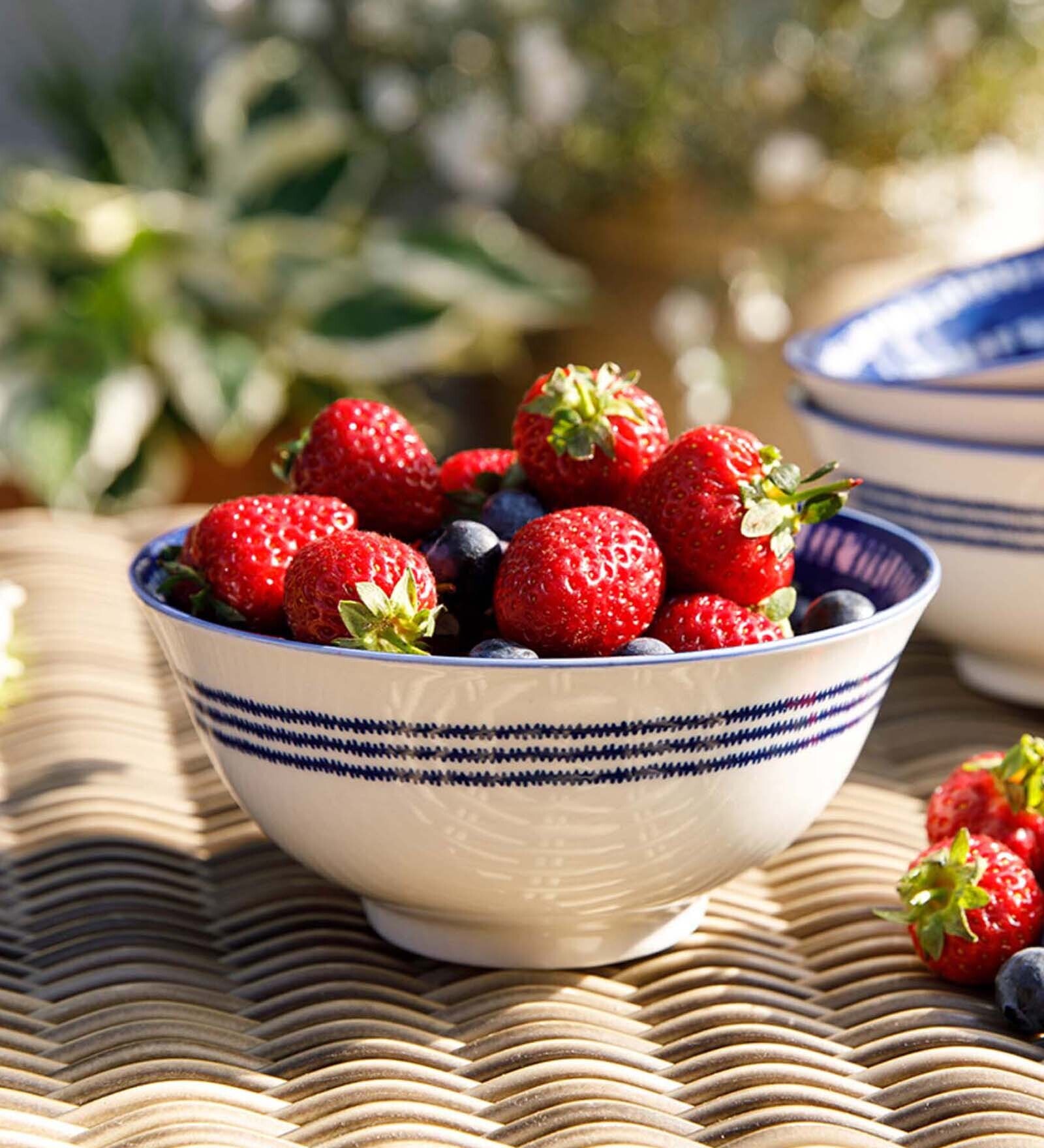 Greek Style 300ml White & Blue Stoneware Dinner Bowl