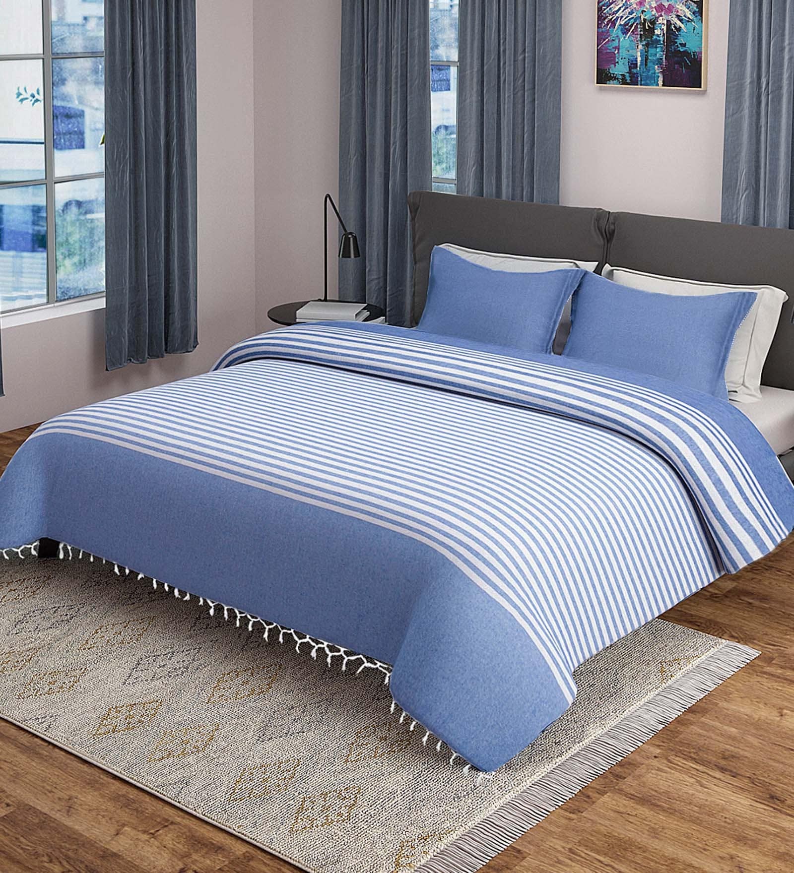 Blue Geometric 350 TC Polyester Double Bed Cover with 2 Pillow Covers