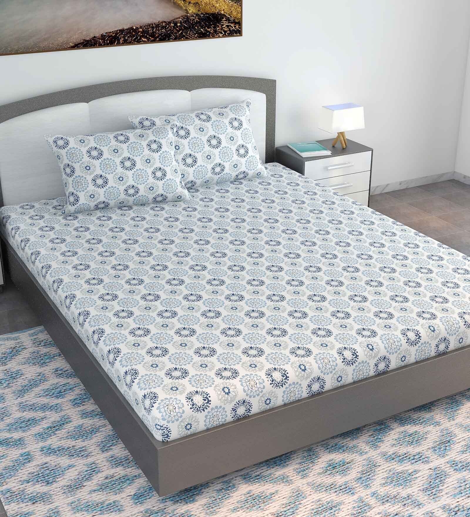 Blue Abstract 144 TC Cotton King Size Bedsheet With 2 Pillow Covers