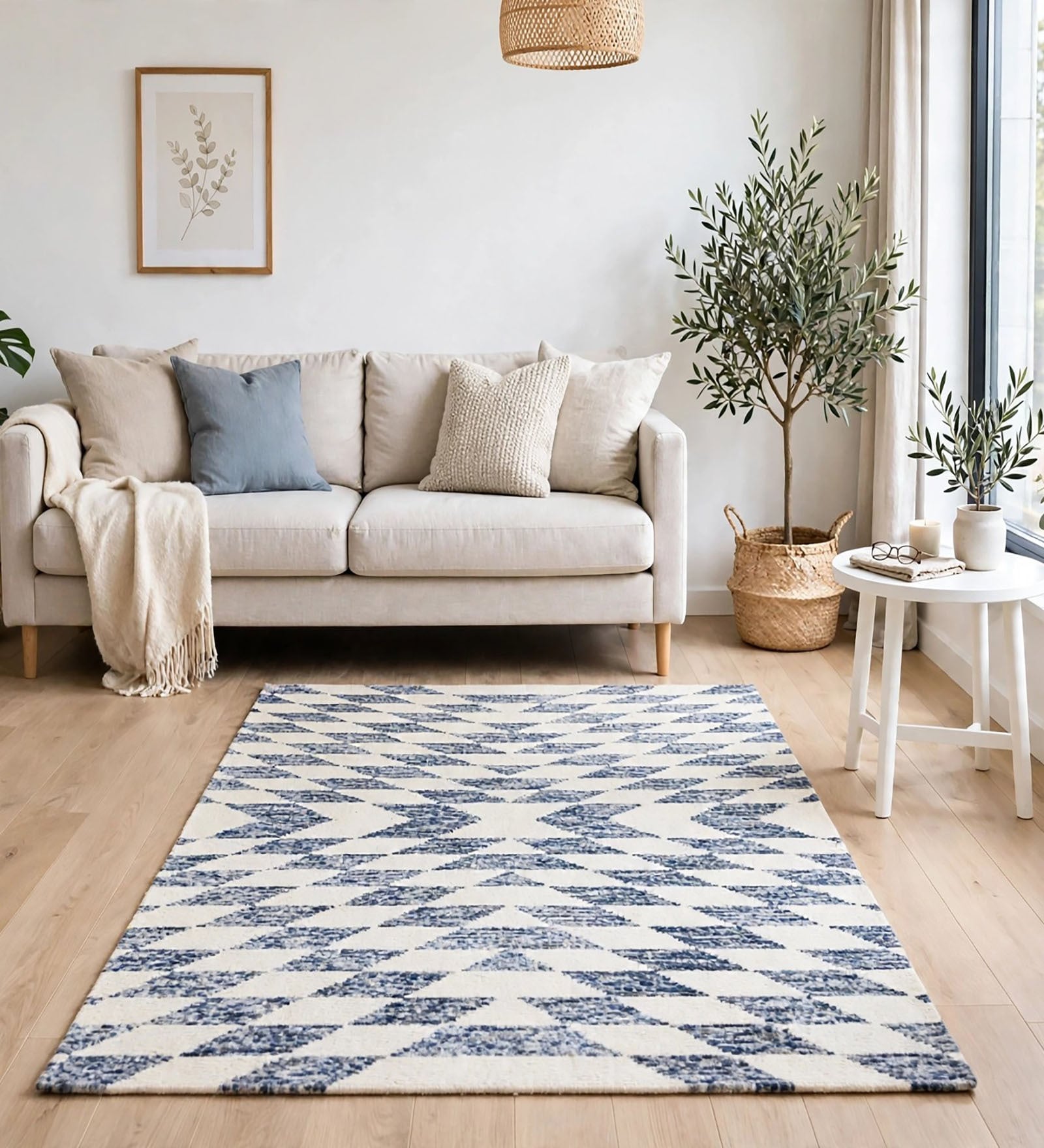 Blue Geometric Wool And Cotton 5 X 8 Ft Hand Tufted Carpet