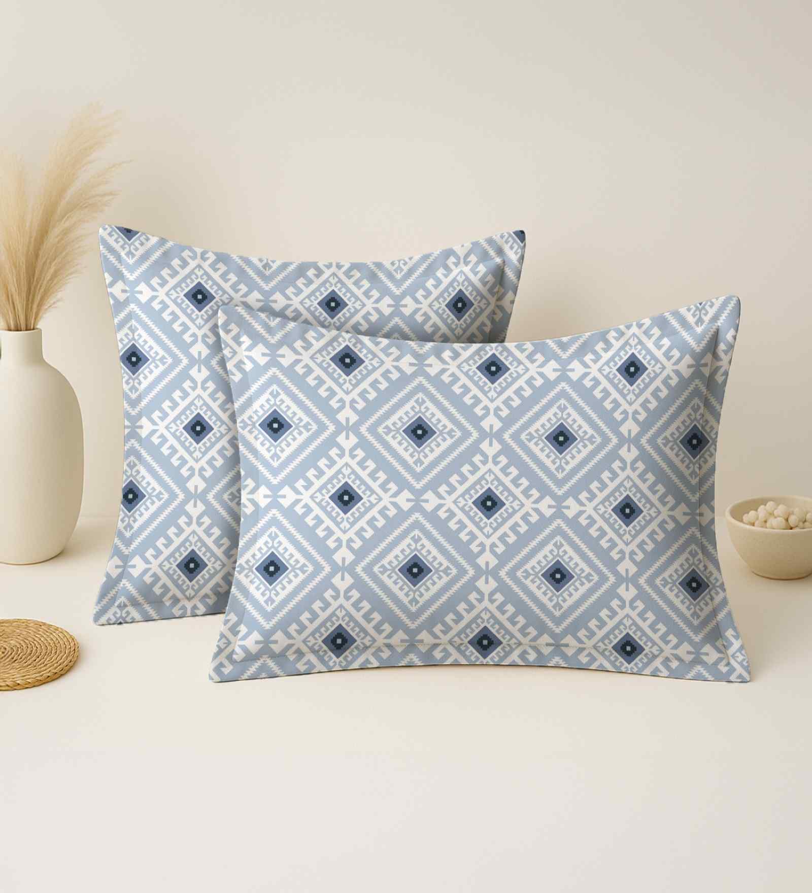 Blue Cotton 27x18 Inches Pillow Covers (Set of 2)