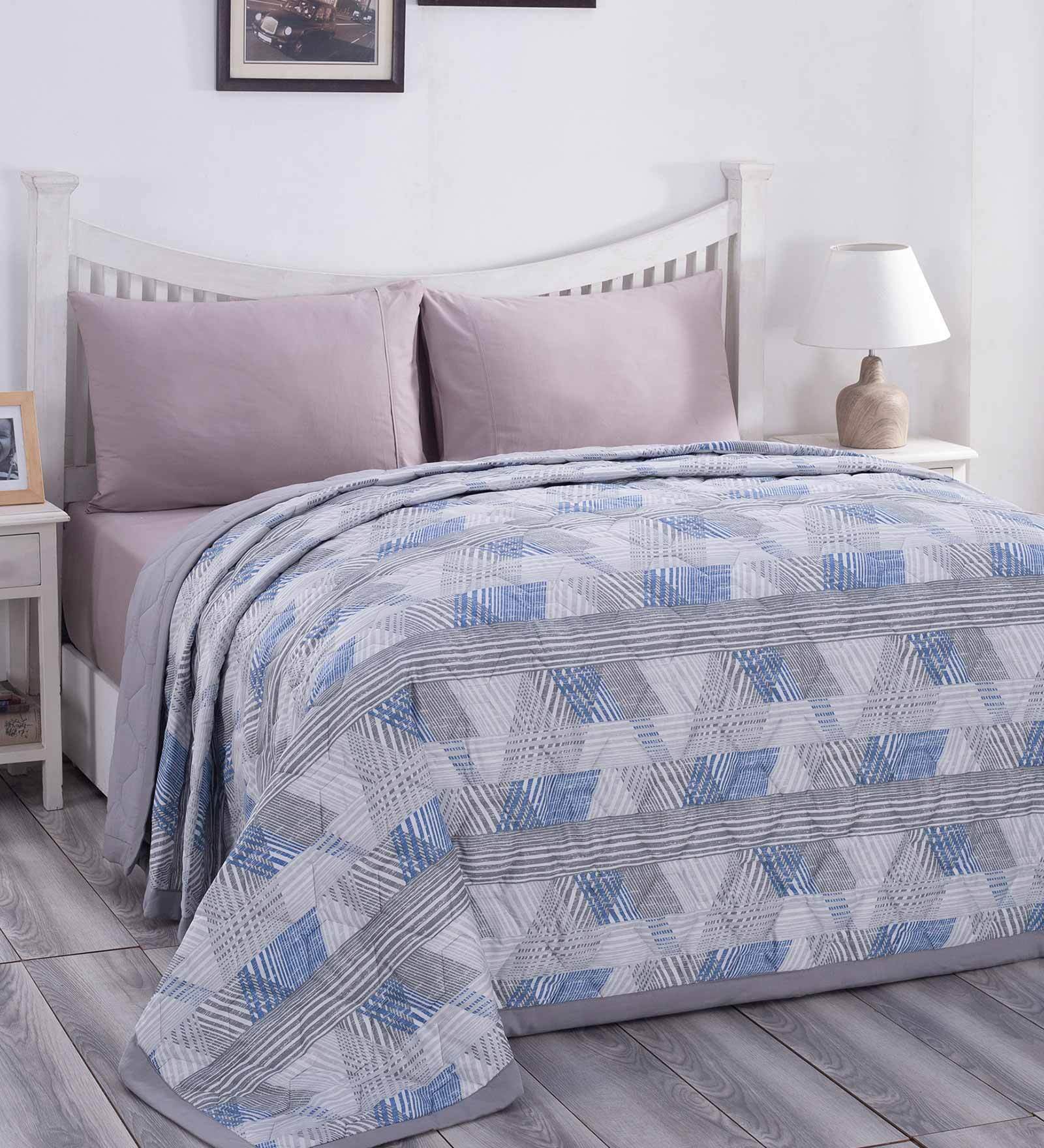 Blue Cotton 120 Room Temperature Double Bed Quilt