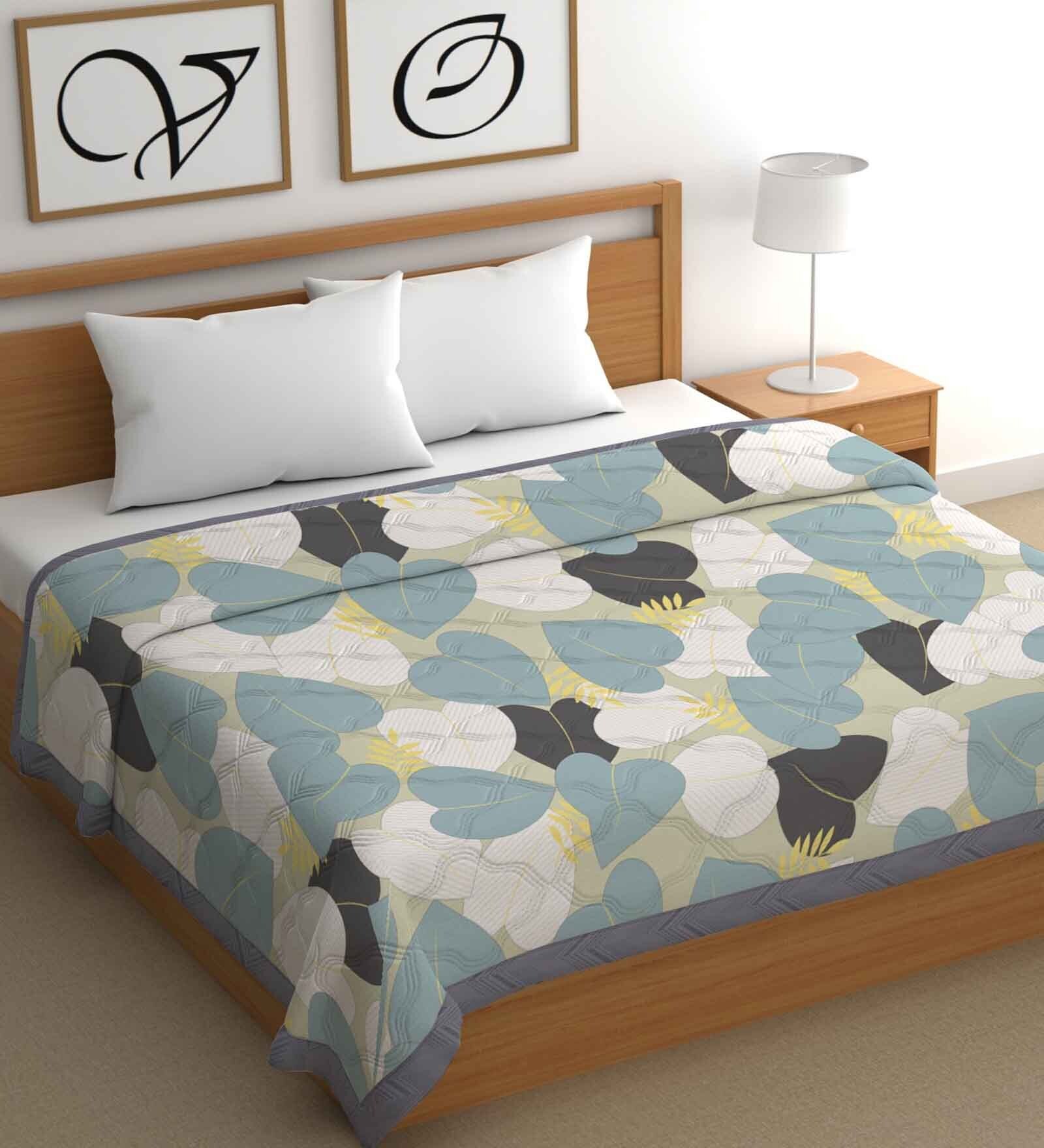 Blue Cotton Abstract 500 GSM Double Bed Comforter