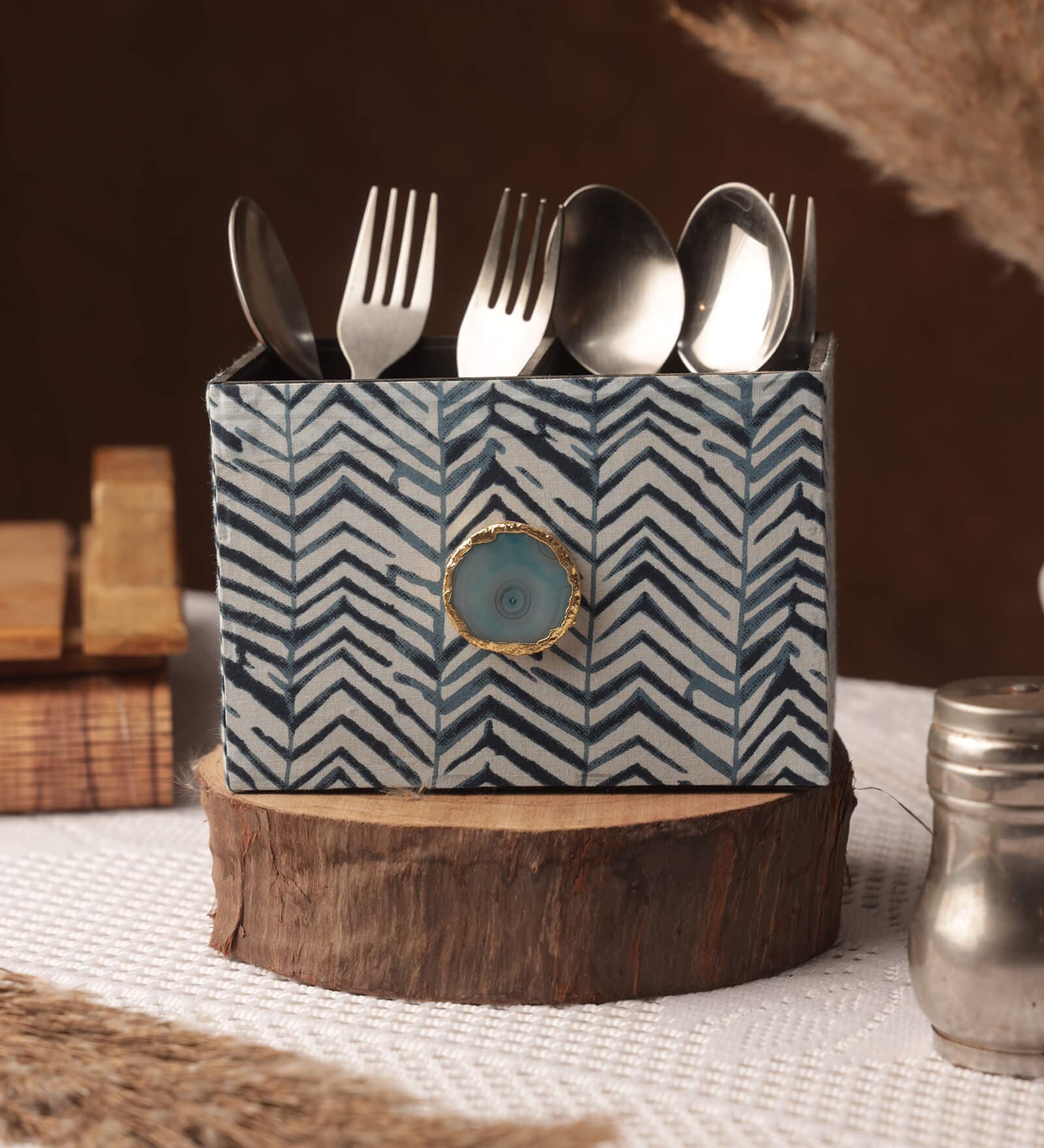 Blue Cotton Fabric Coated Mdf Cutlery Holder With Agate   6 X 4 X 3.5 Inch