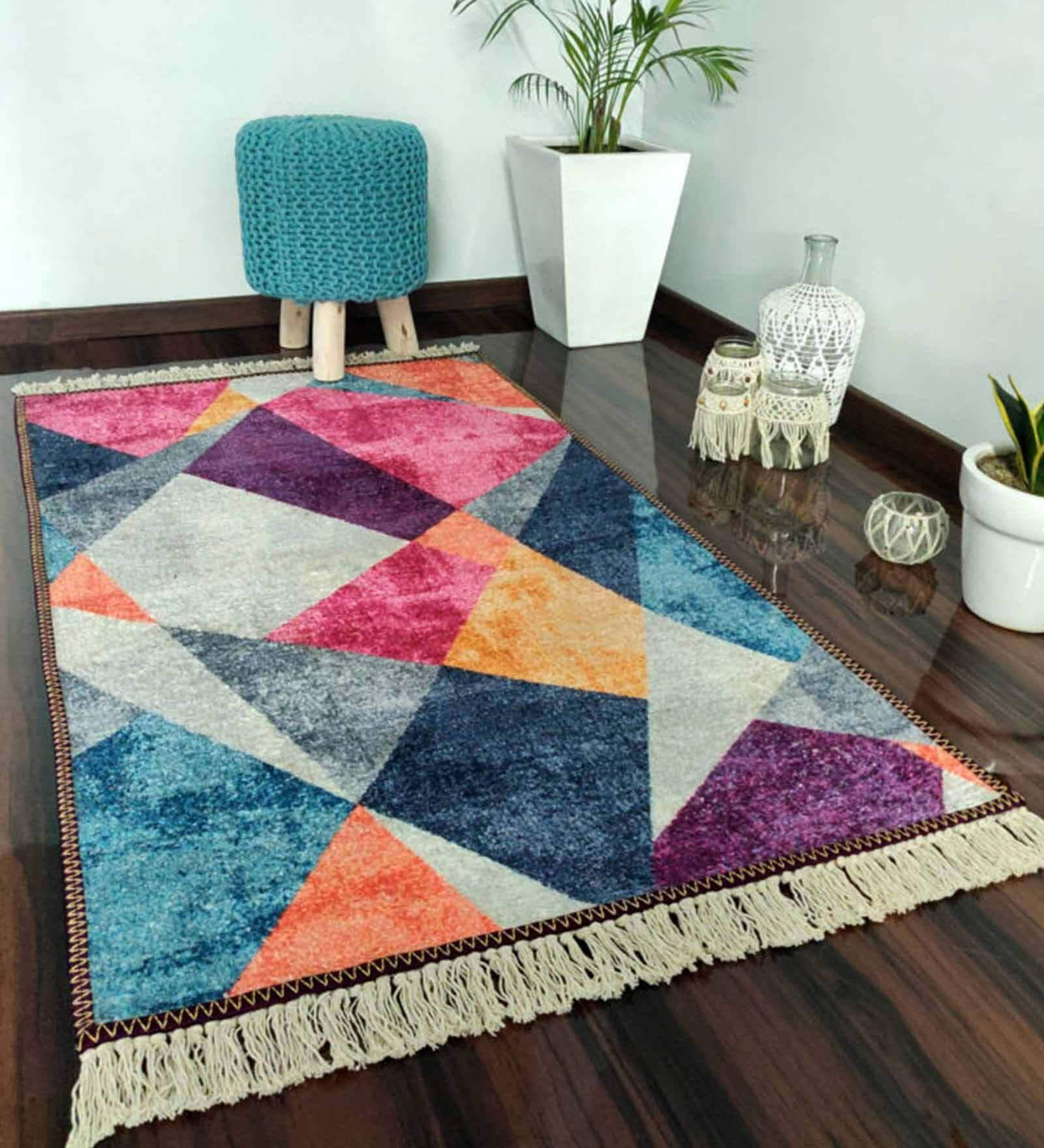 Blue Geometric Faux Silk 5 ft x 7 ft Hand Woven Carpet