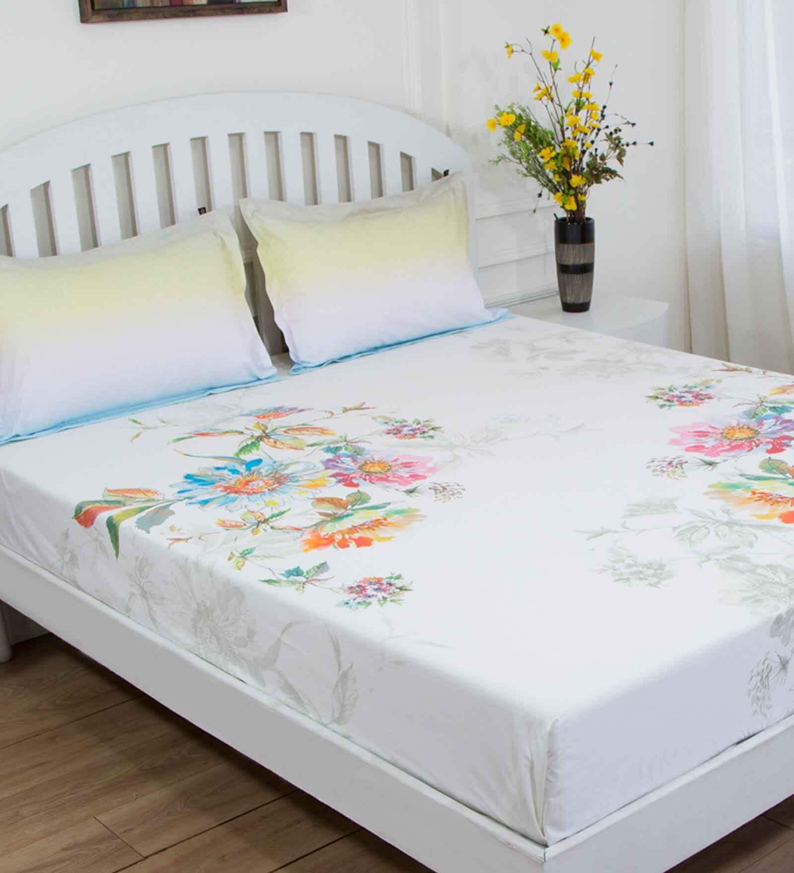 Blue Floral 180 TC Cotton Queen Sized Bed Sheets with 2 Pillow Covers