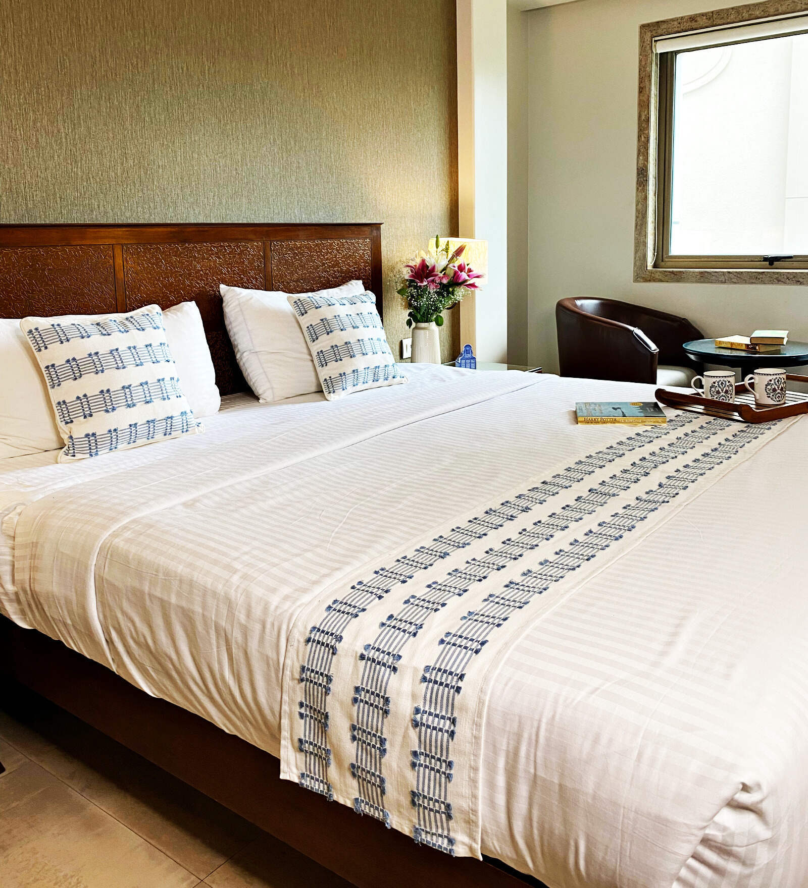 Blue Geometric 100% Cotton 96 x 18 Inches Bed Runner