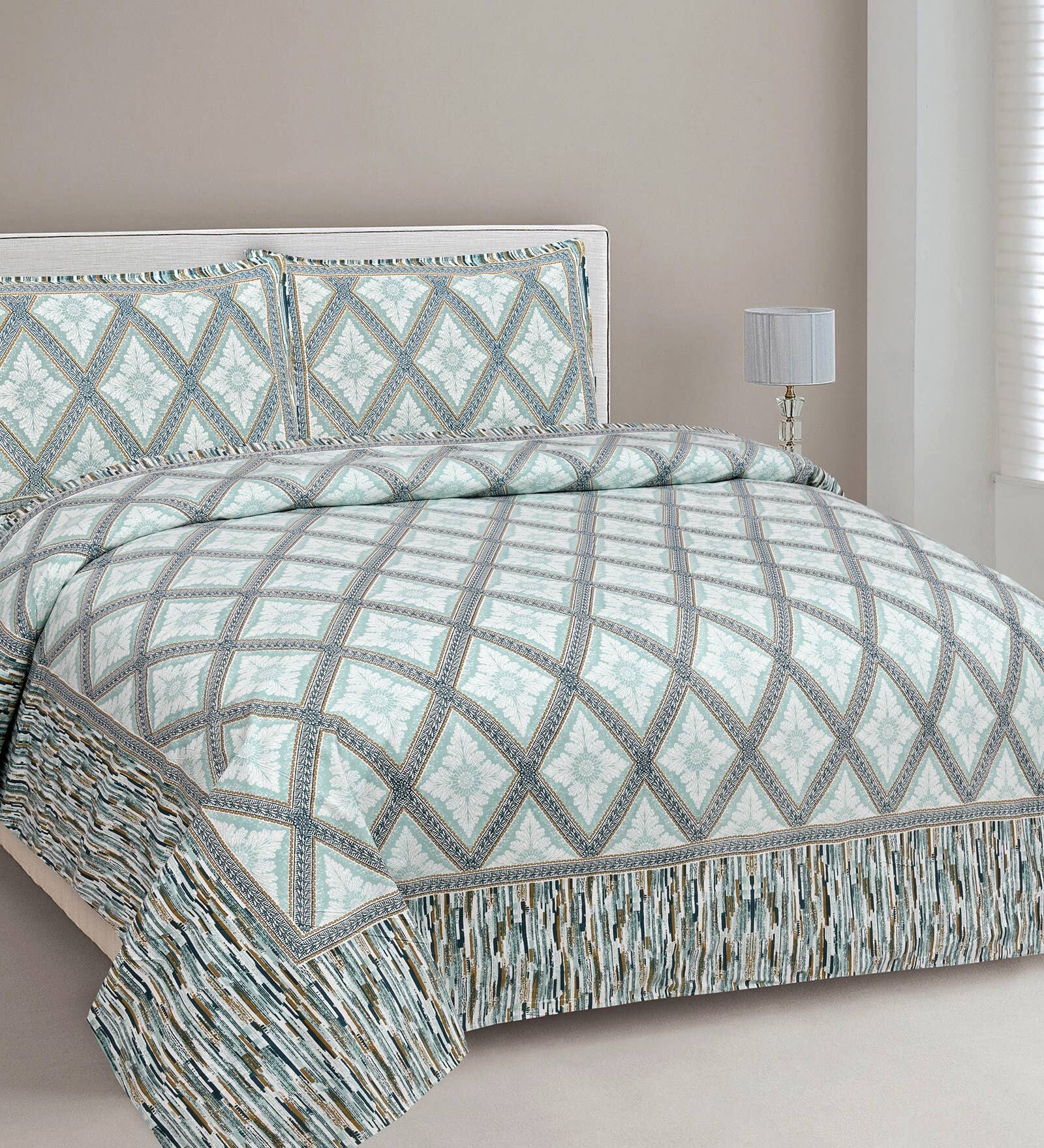 Blue Checkered 210 TC Cotton King Sized Bed Sheets with 2 Pillow Covers