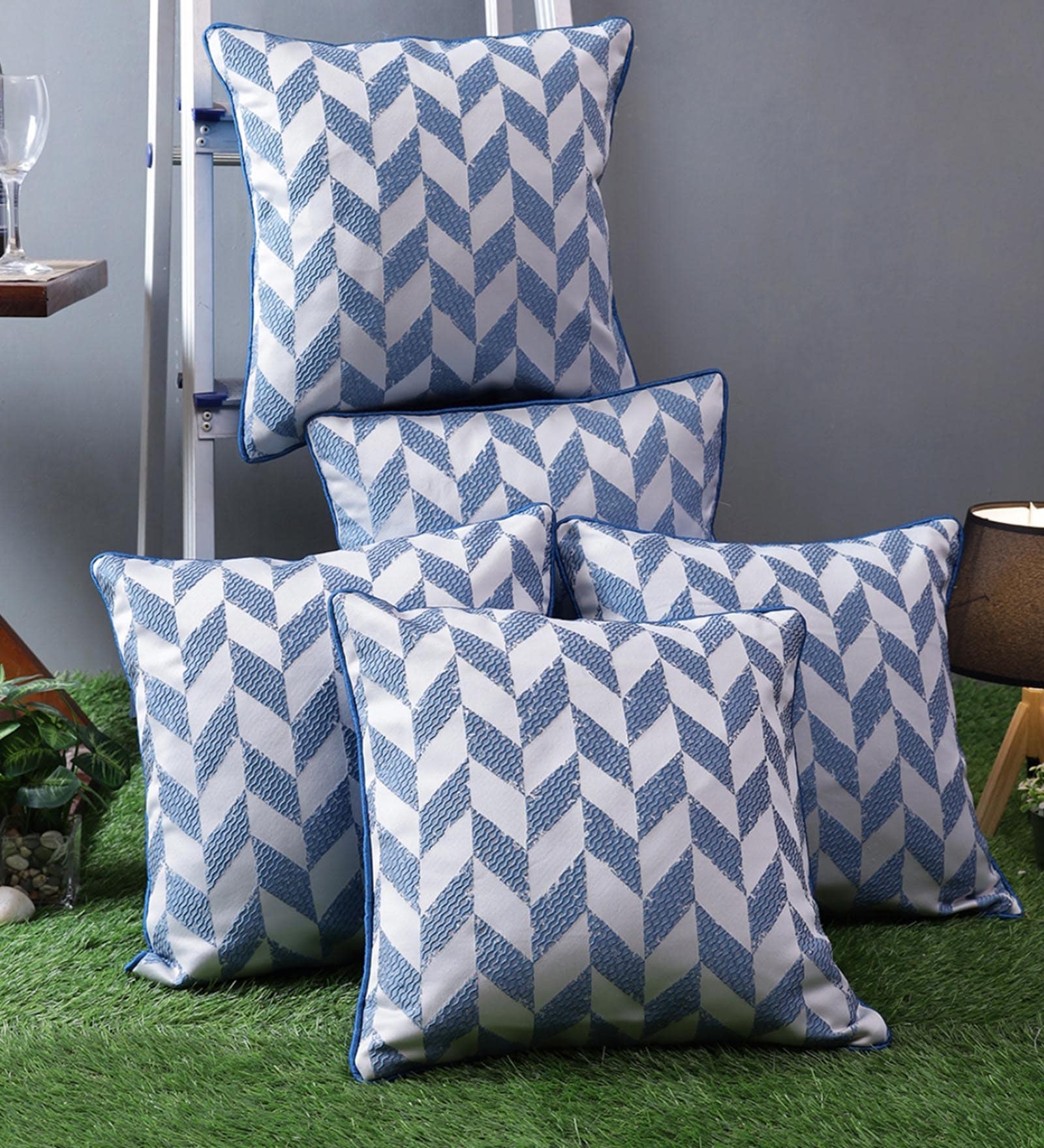 Blue Polyester Geometric 16x16 inches Cushion Cover (5Pc)