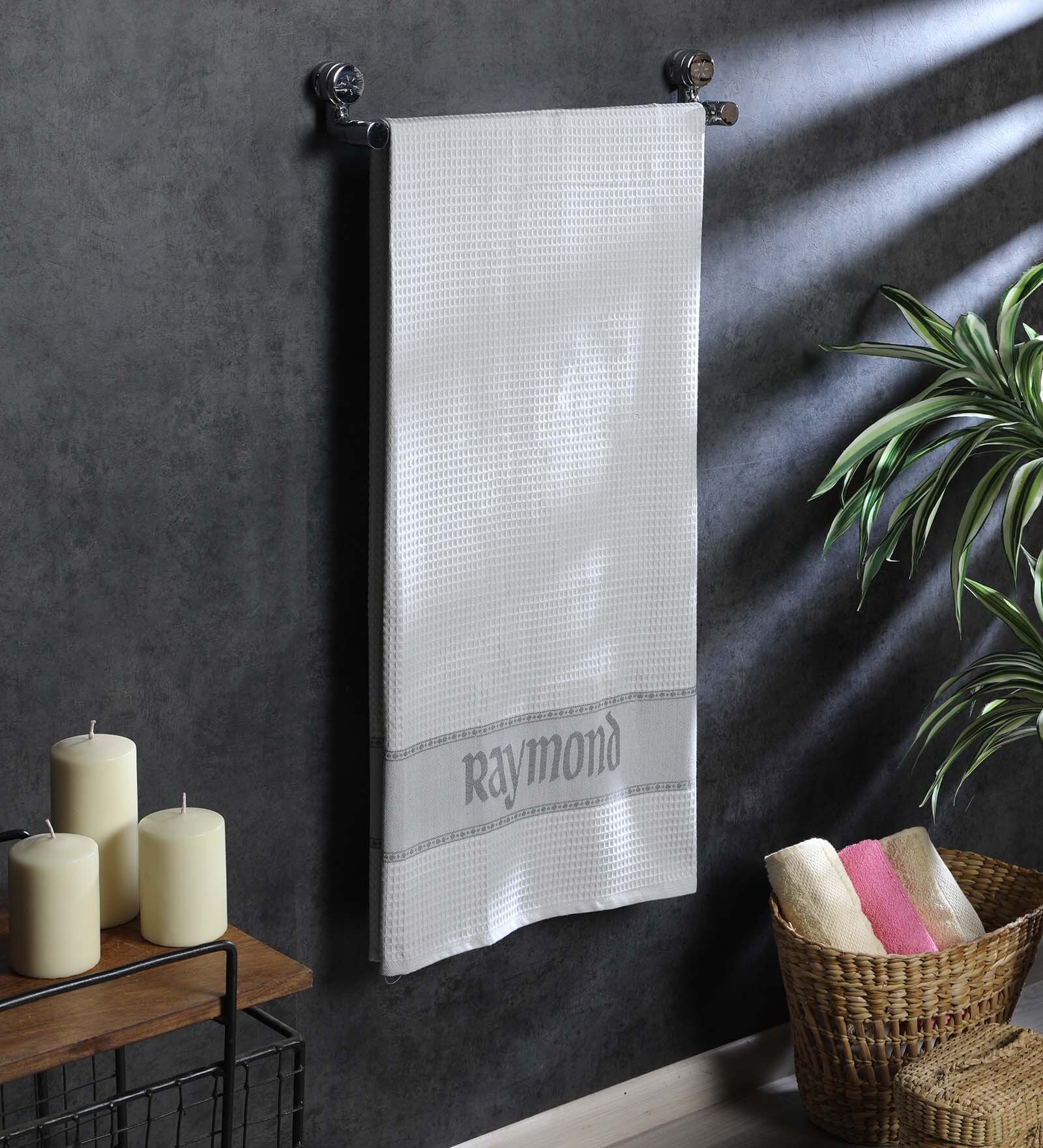 Buy White Solid 500 GSM Cotton Bath Towels (Set of 2) by Raymond Home ...