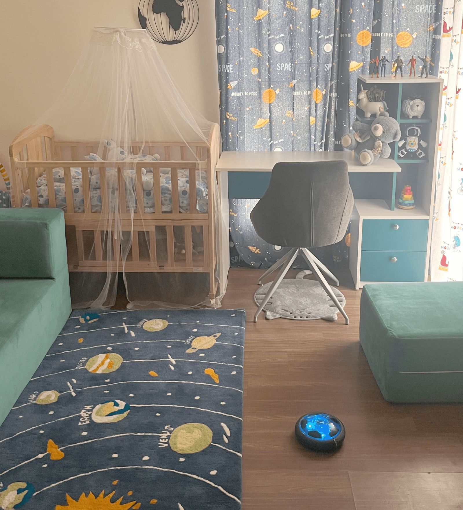 Blue Nursery Wool 3 ft x 5 ft Hand tufted Carpet