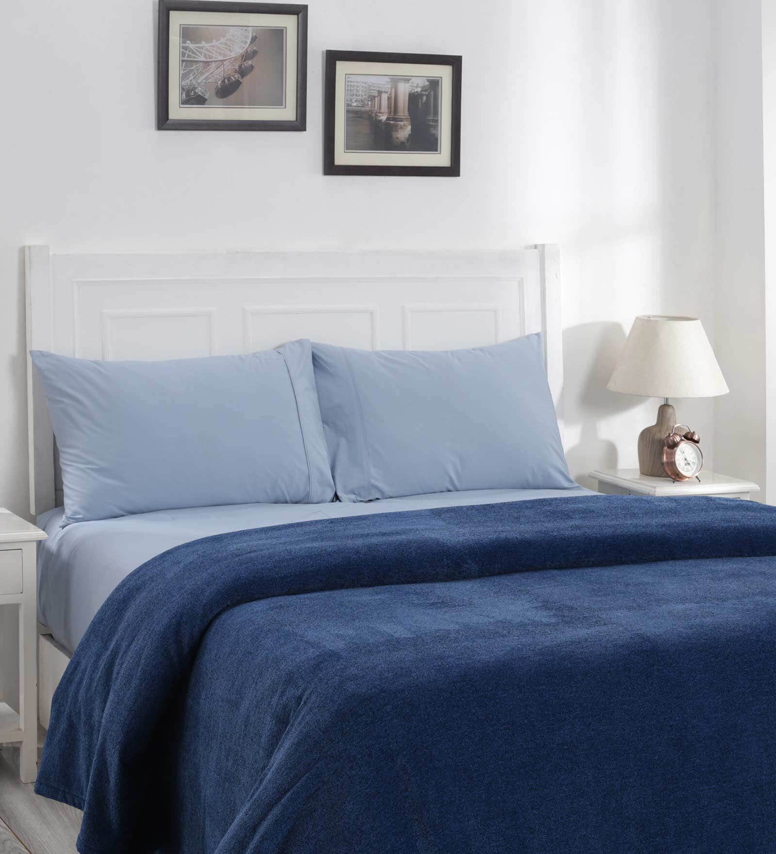 Blue Solid 110 TC Cotton Double Bed Cover