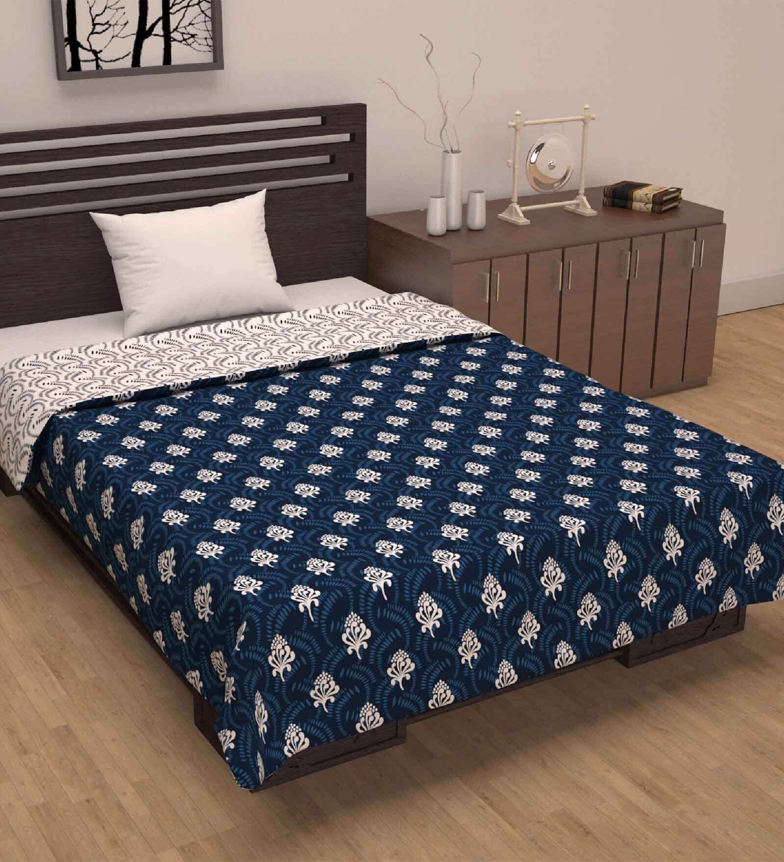 Blue Polyester Patterned 120 GSM Single Bed Dohar Blue Polyester Patterned 120 GSM Single Bed Dohar