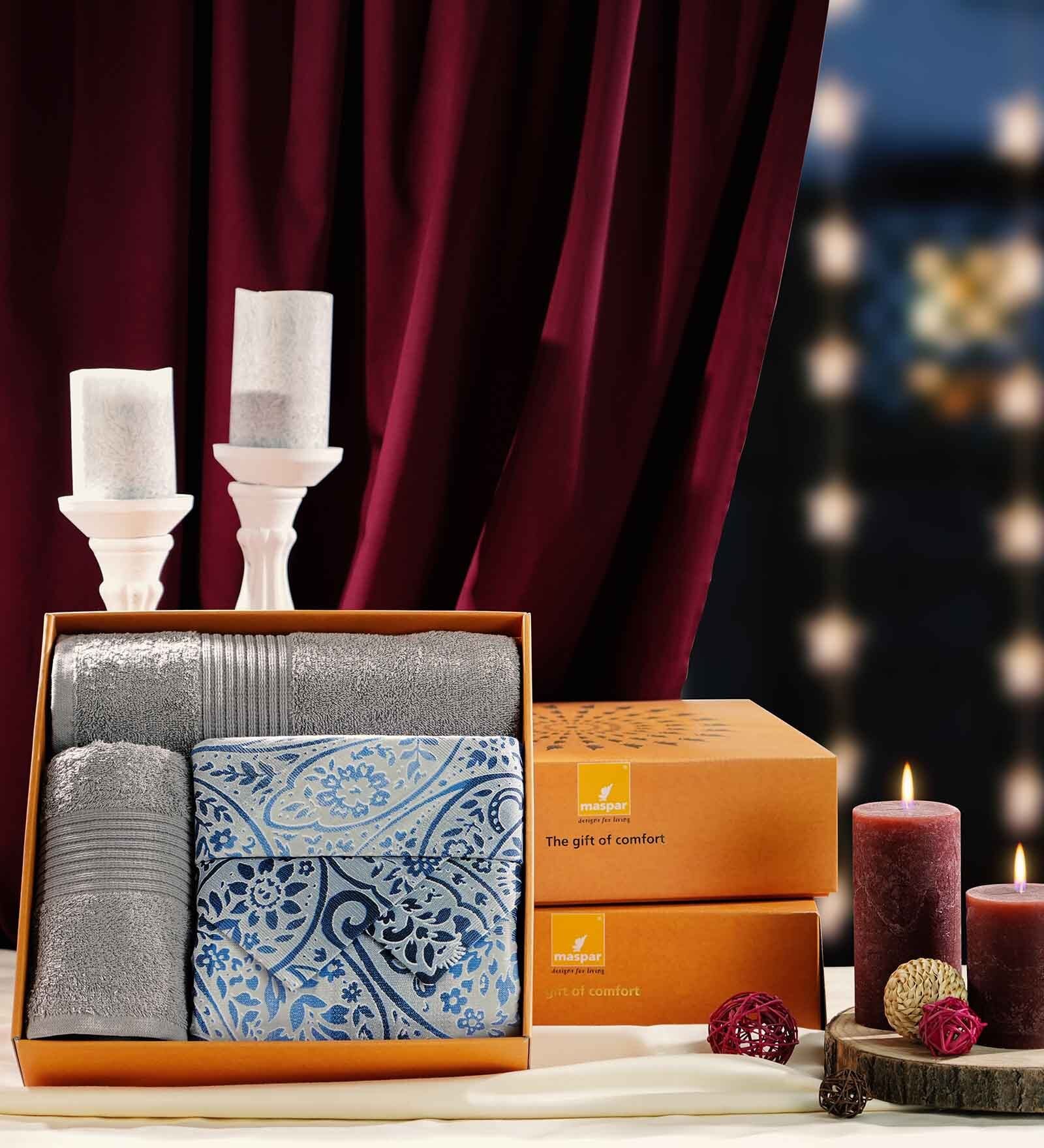 Blue Assorted 200 TC Cotton King Bedsheet With 2 Pillow Covers,2 Bath Towels and Box