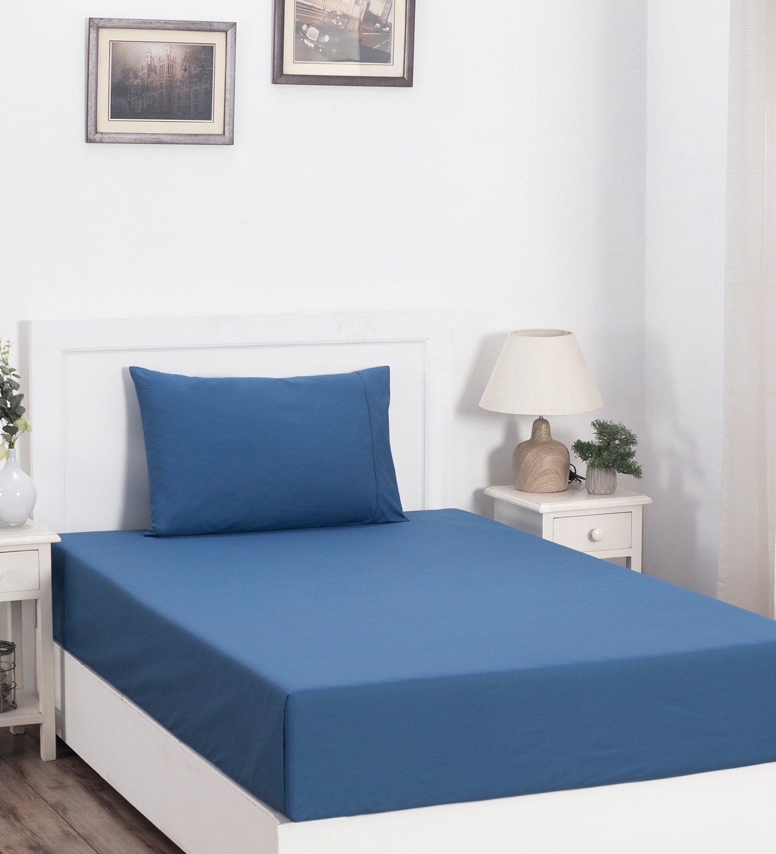 Blue Solid 200 TC Cotton Fitted Single Bedsheet With 1 Pillow Cover
