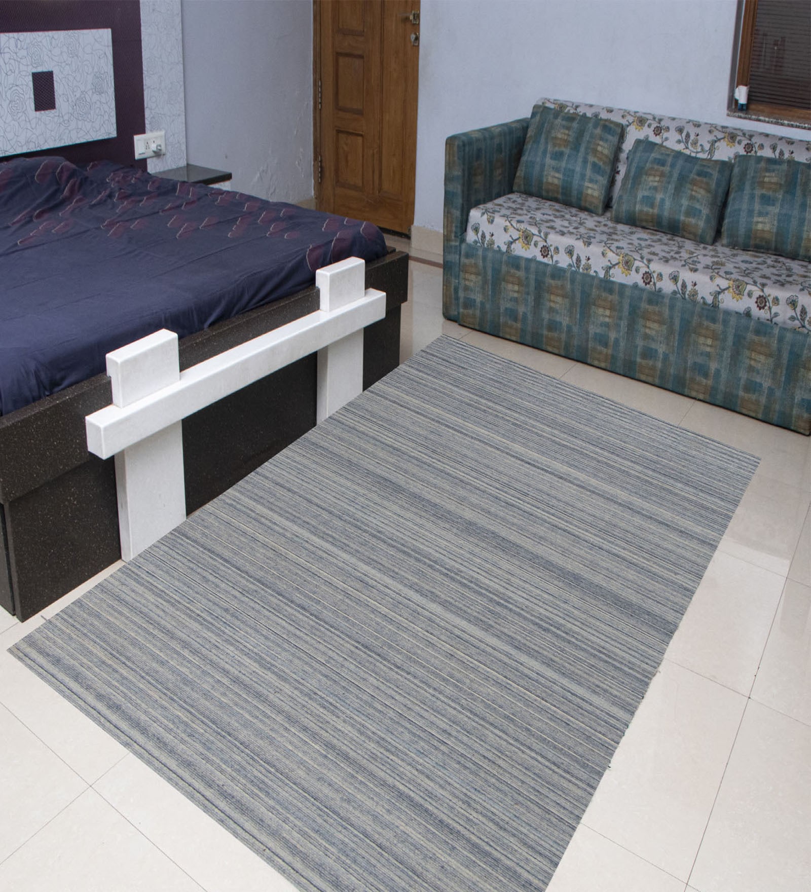 Blue Stripes Wool And Viscose And Cotton 8X5 Feet Handloom Carpet