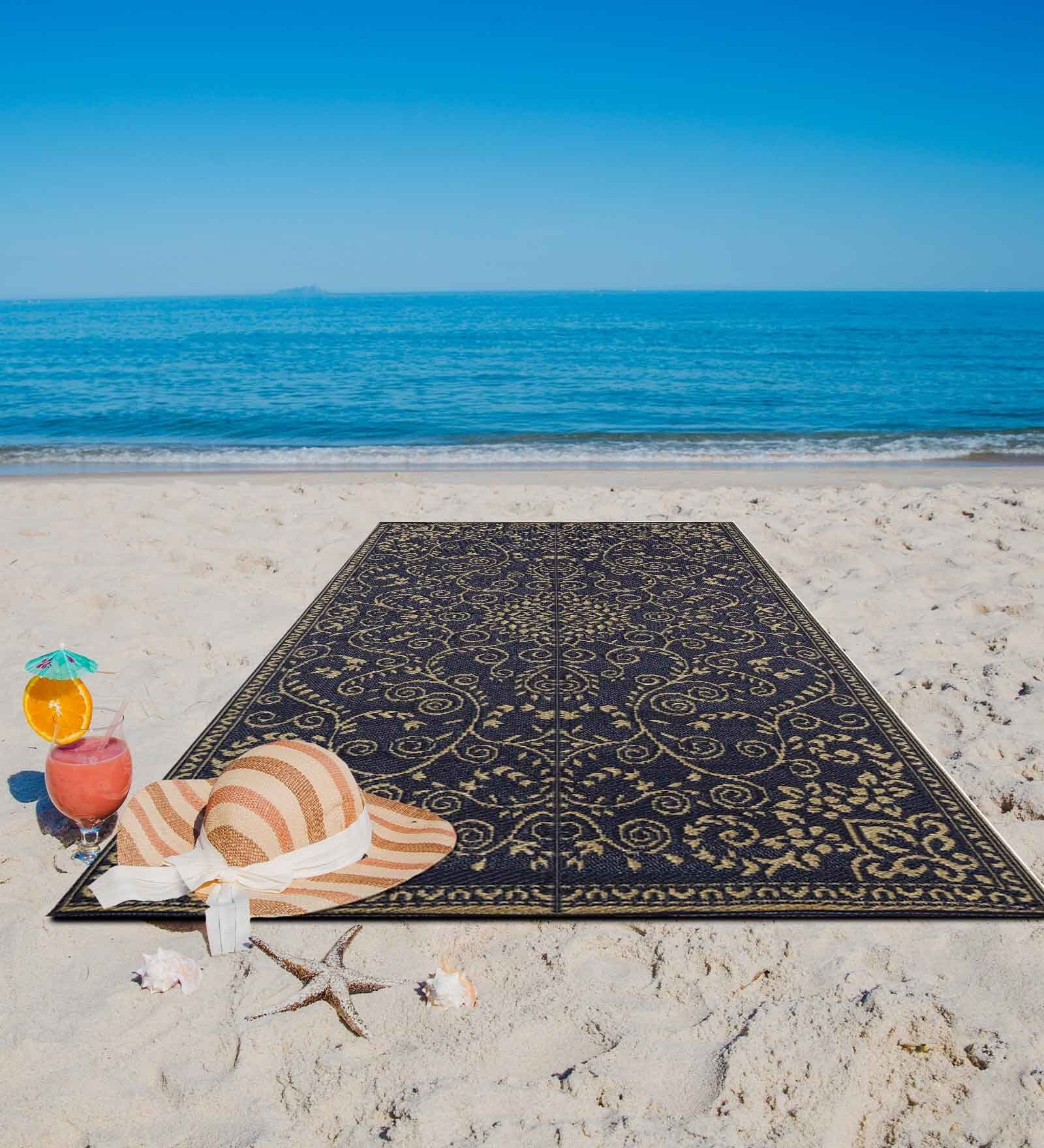 Blue Traditional Polyproylene 4 ft x 6 ft Machine Made Picnic  Mats