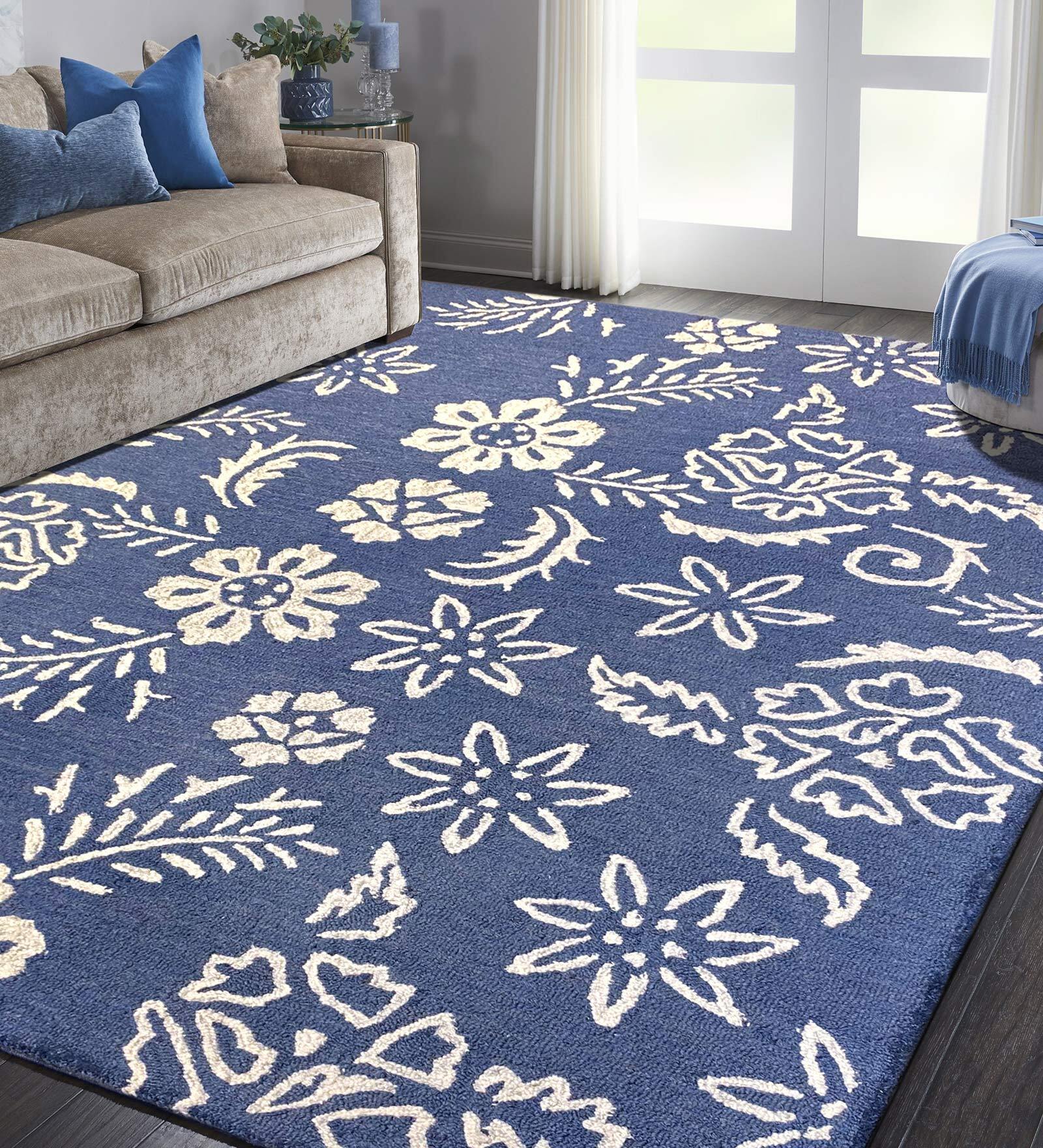 Blue Floral Wool 5 ft x 7 ft Hand Tufted Carpet