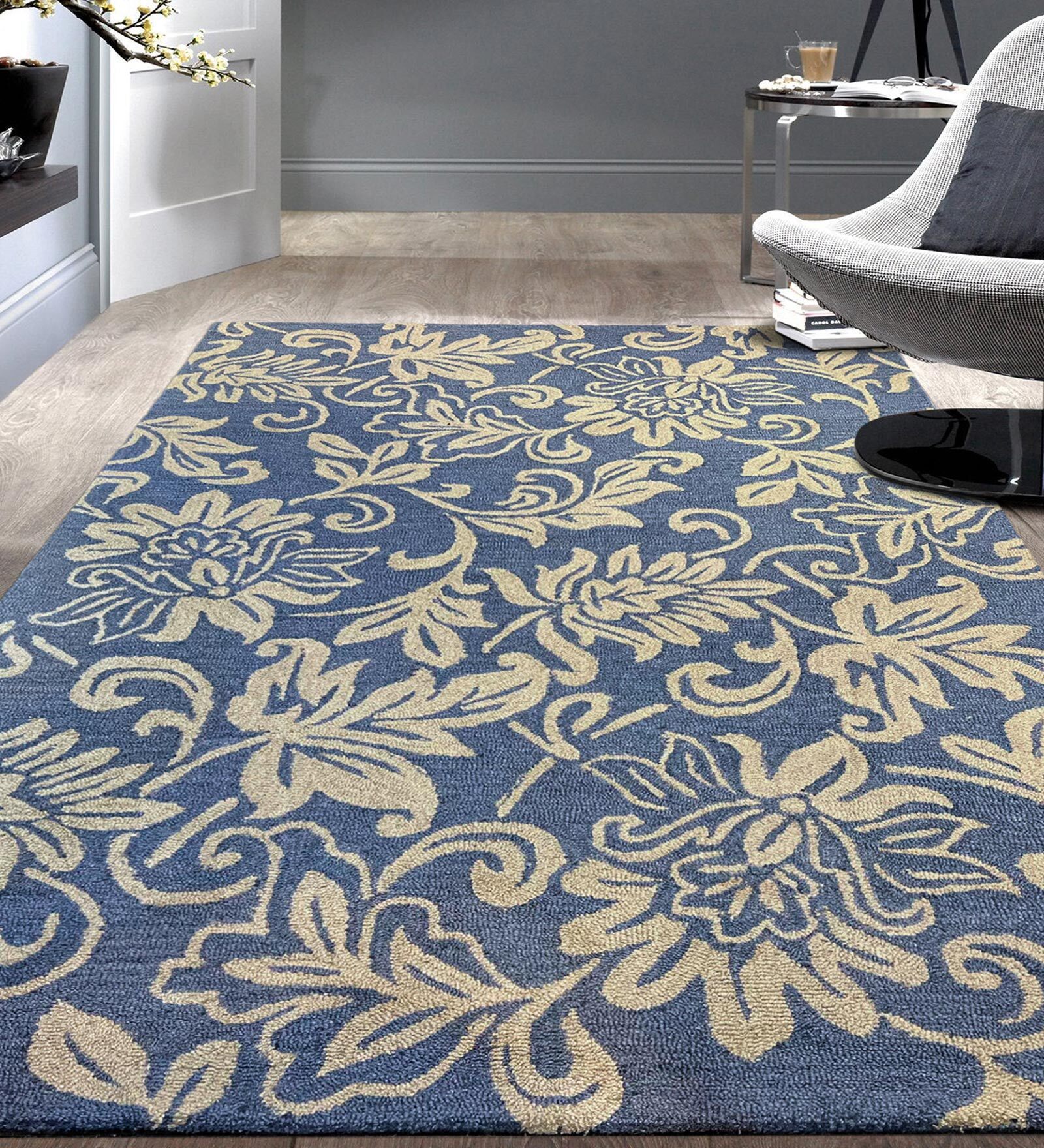 Blue Floral Wool 5 ft x 7 ft Hand Tufted Carpet