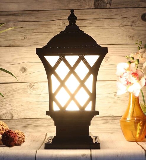 Black Aluminium 9 Watt Gate Light