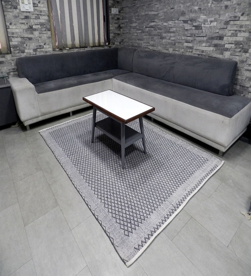 Black Geometrical Cotton 7X5 Feet Hand Woven Carpet