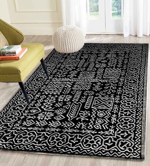 Black Geometrical Wool 4 ft x 6 ft Hand Tufted Carpet