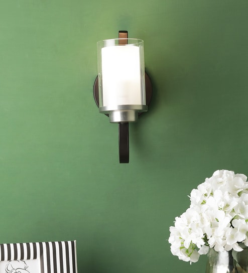 Metal Wallchiere (Brown)