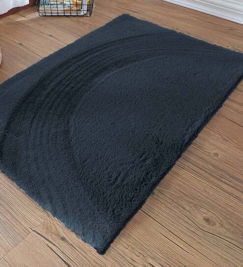 Black Solid Polyester 36x24 Inches AntiSkid Bath Mat by Luxe Home International