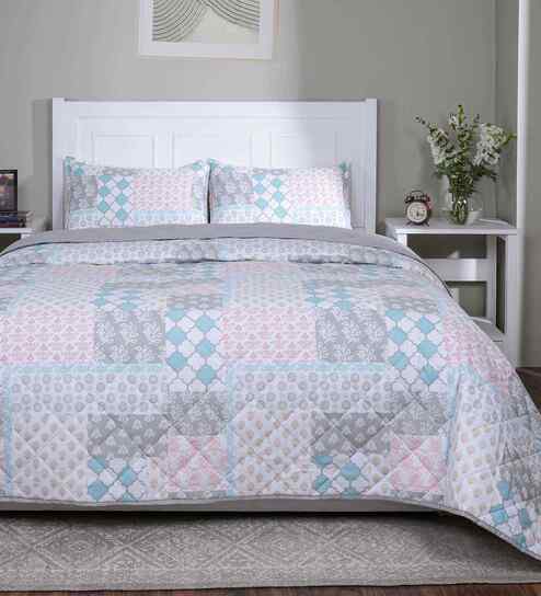 Blue Cotton Polyester Floral Print 110 GSM Double Bed Quilt