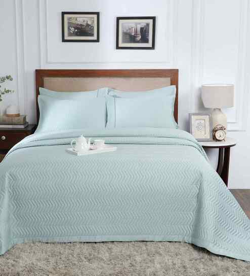 Blue Cotton Polyester Solid 100 GSM Double Bed Quilt