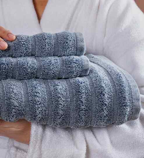Blue Cotton Solid 550 GSM Bath & Hand Towel Set (3Pc)